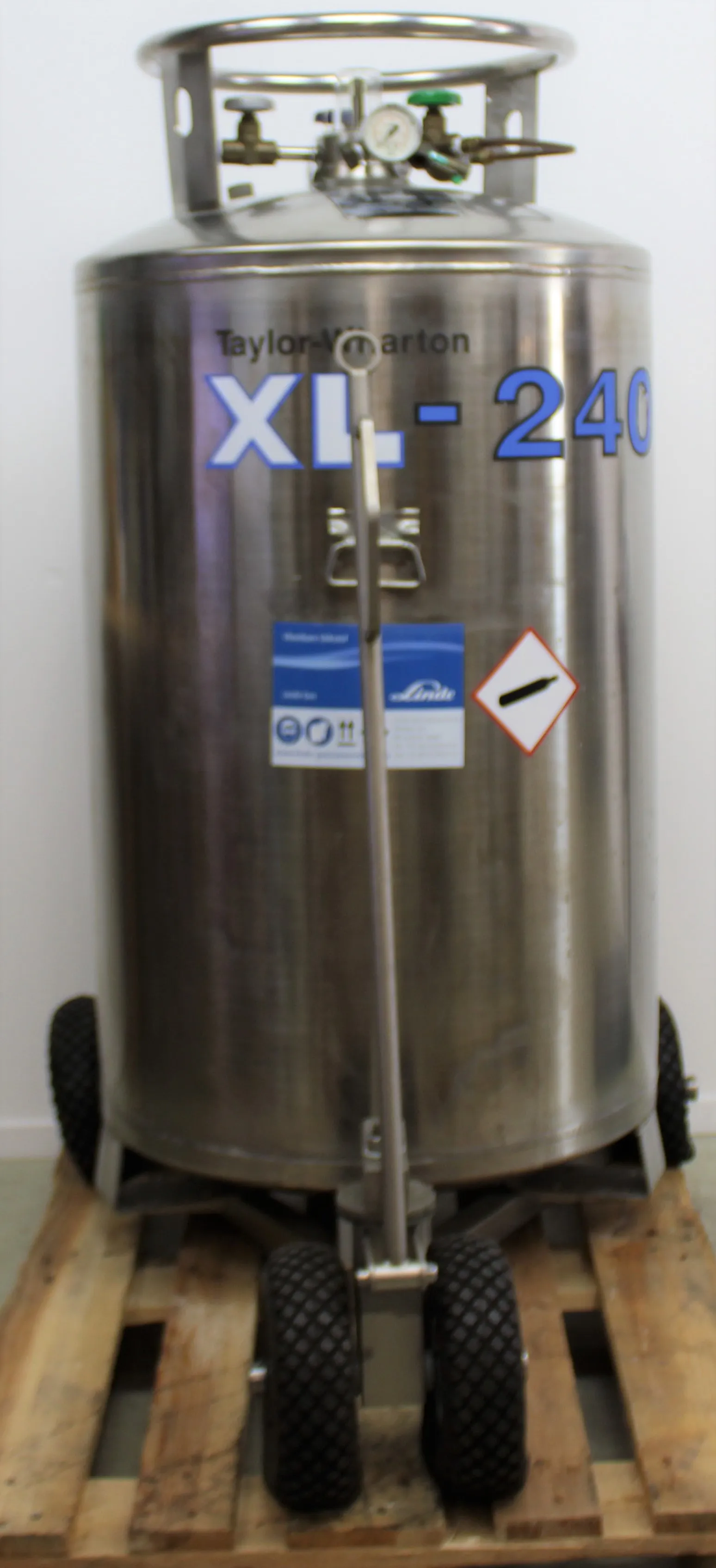 Taylor Wharton XL240 Liquid Nitrogen Container