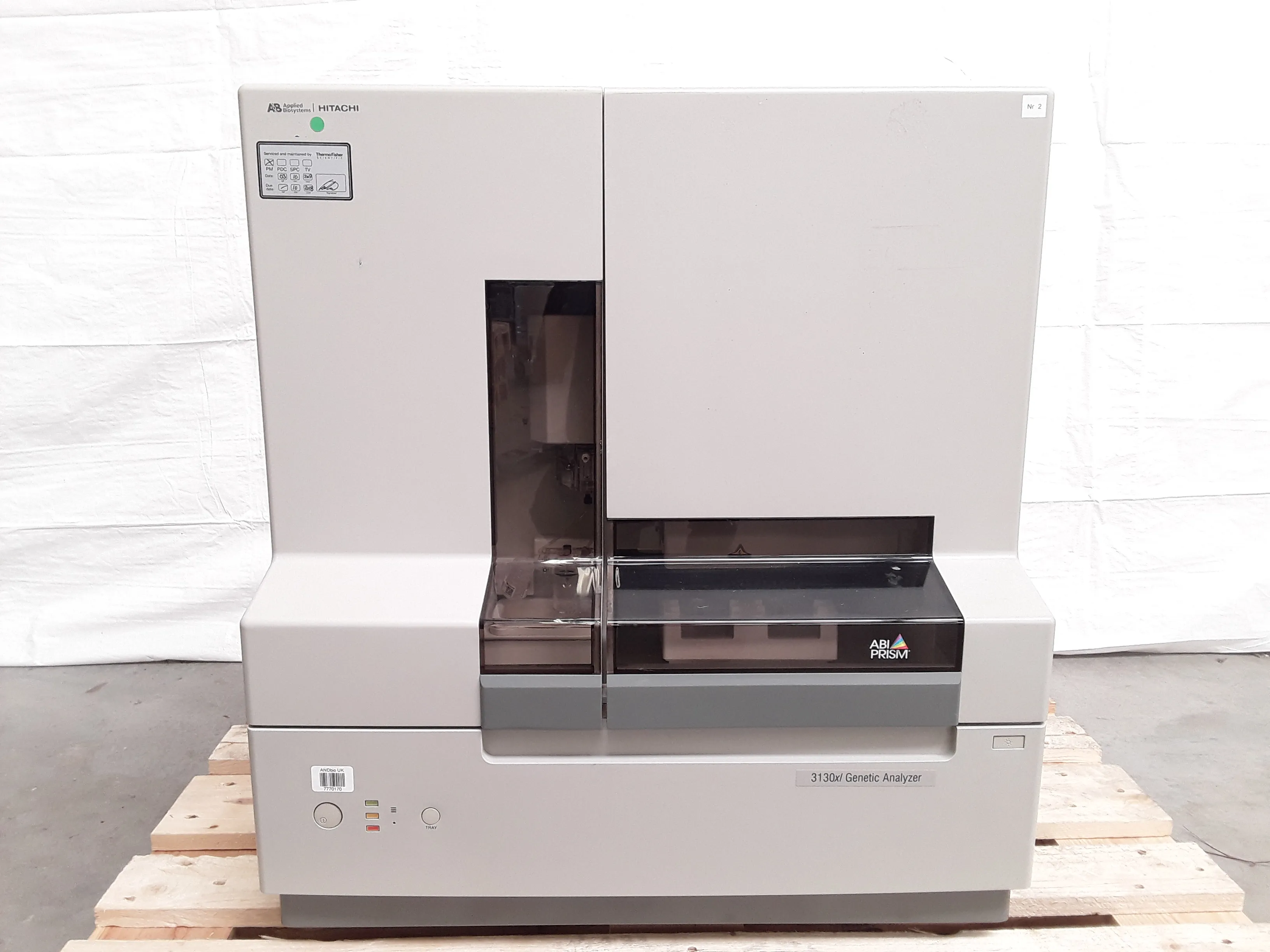 Applied Biosystems / Hitachi 3130xl Genetic Analyzer