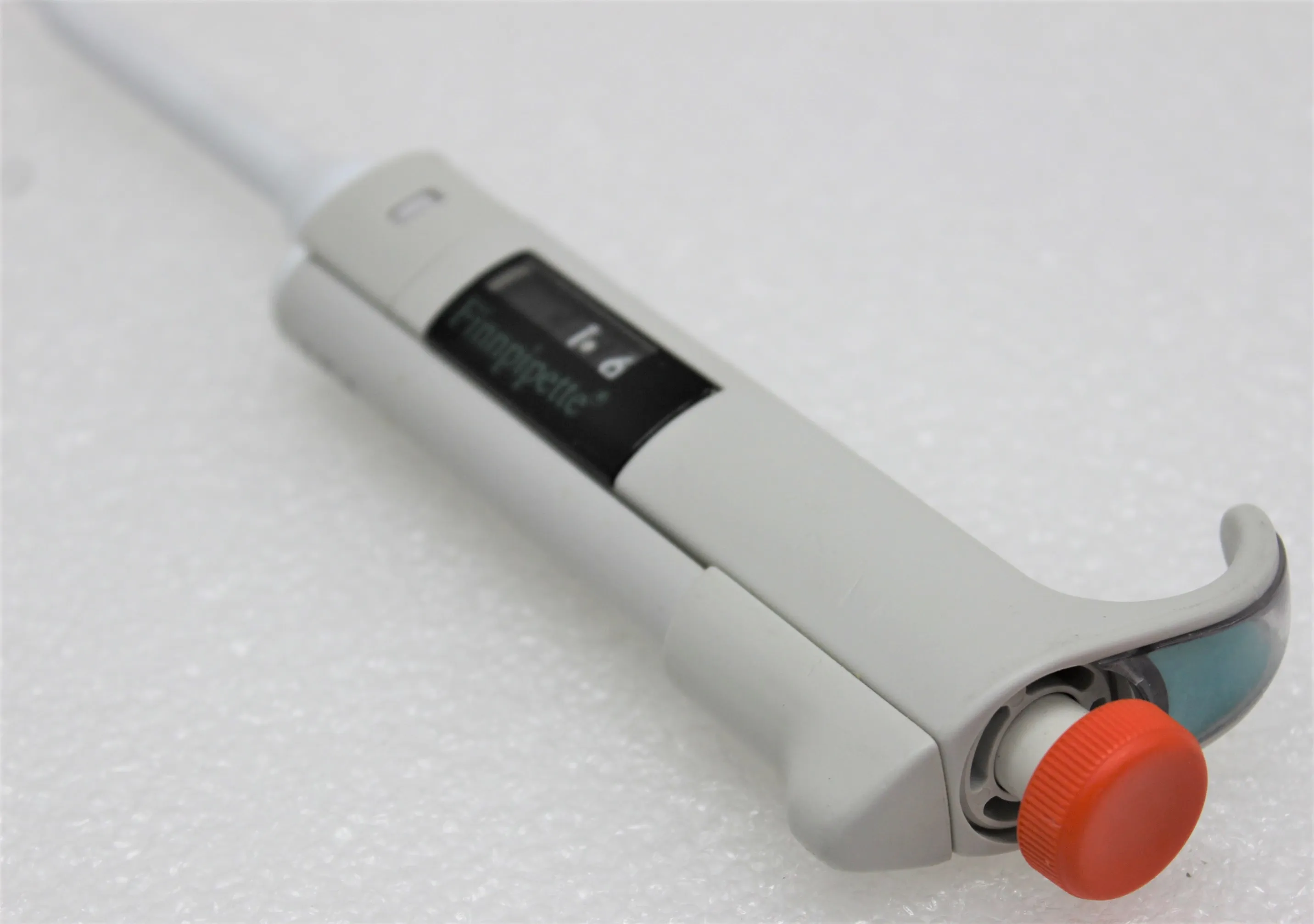 Thermo Labsystems Finnpipette 2-20uL Pipettor Model 4500