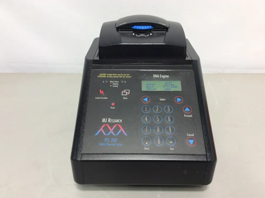 MJ Research PTC-200 Peltier Thermal Cycler 96-well