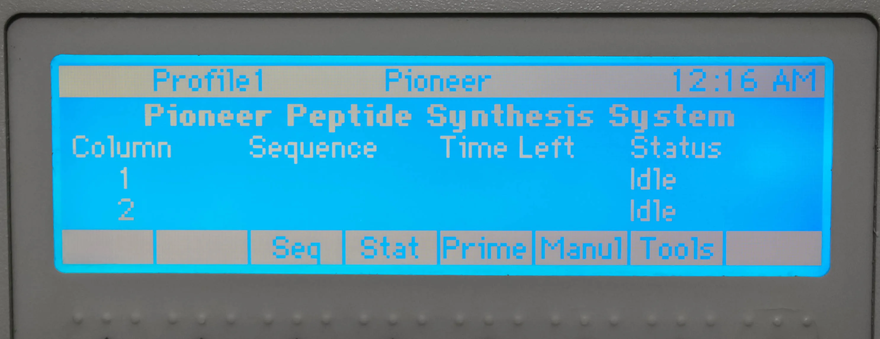 Perseptive BioSystems Pioneer Peptide Synthesis System with Computer and Software