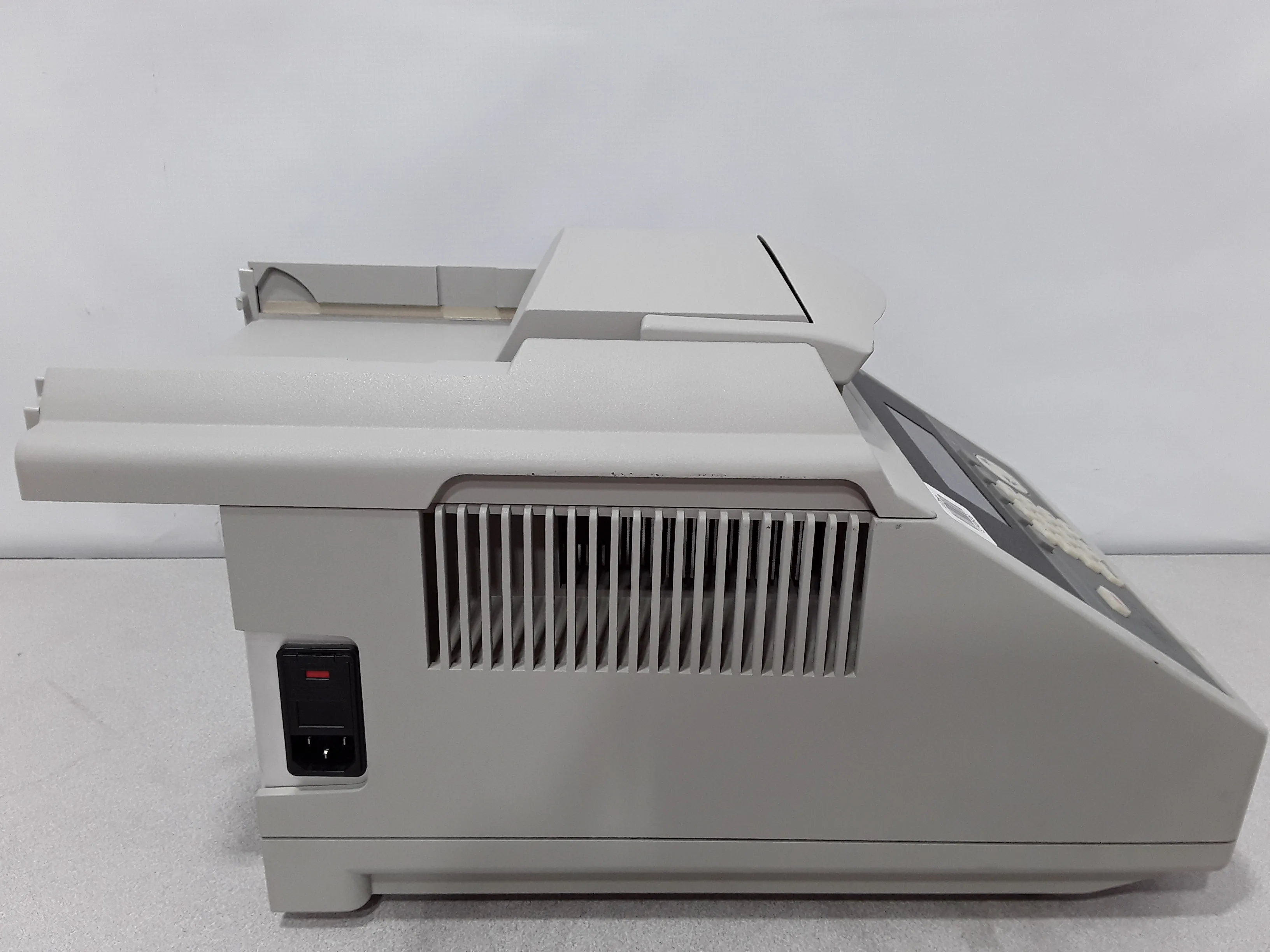 Applied Biosystems GeneAmp PCR System 9700 (FOR PARTS)