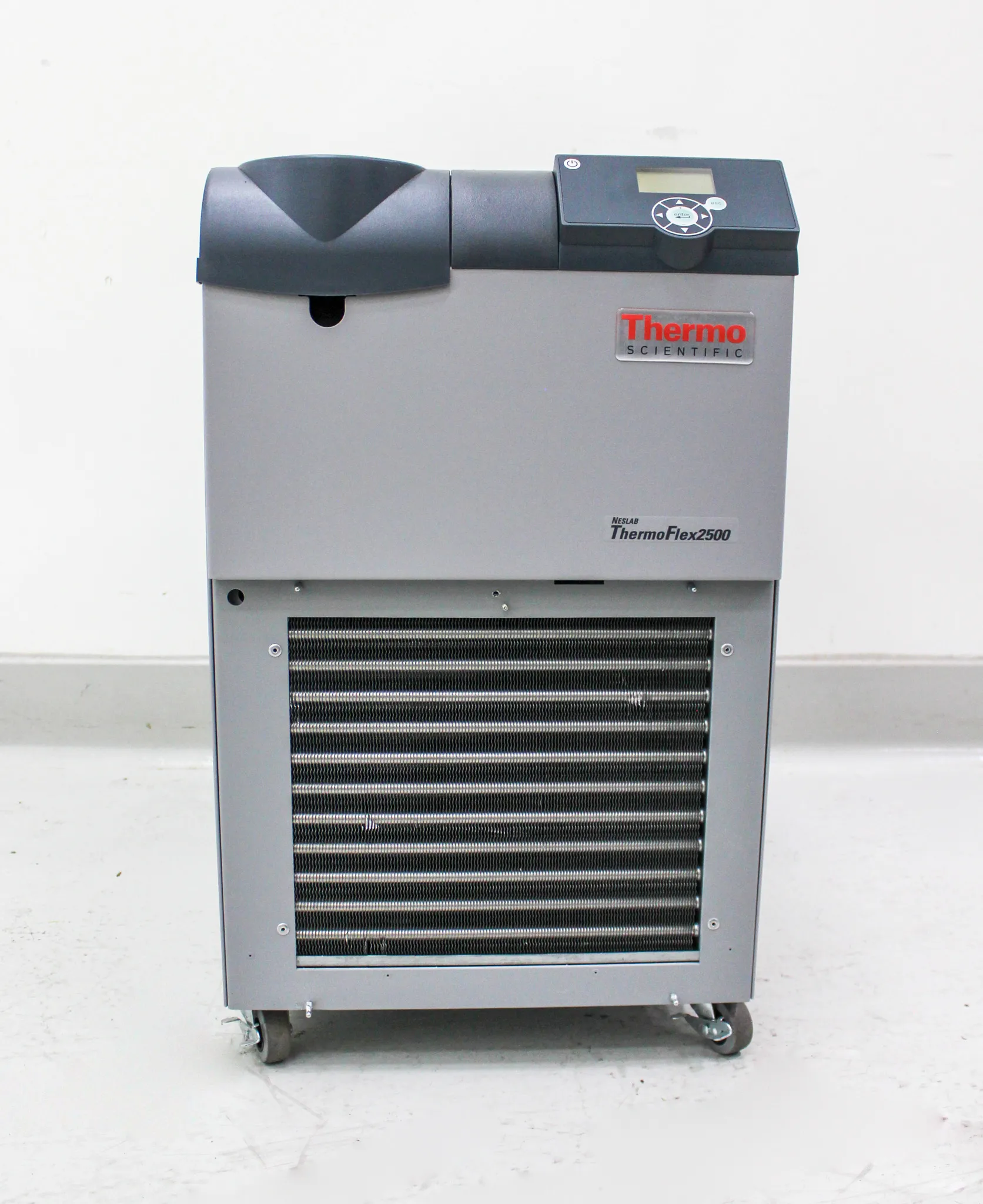 ThermoFlex 2500 Recirculating Chiller - Thermo Scientific - Used