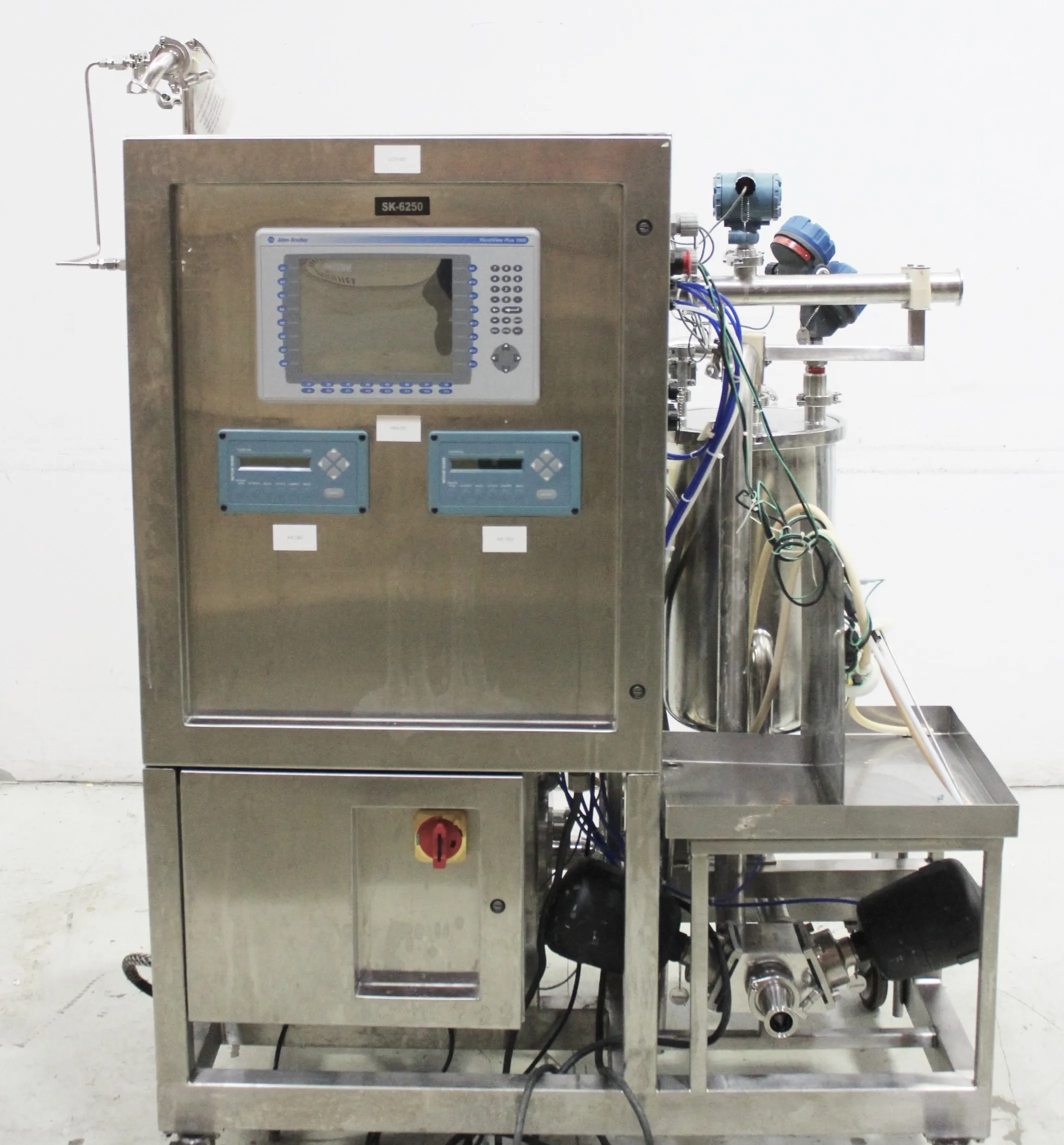 Used AlphaBio Inc. ABS0094-SYS-01B CIP Skid 230V 50Hz/60Hz Class 3 - Service