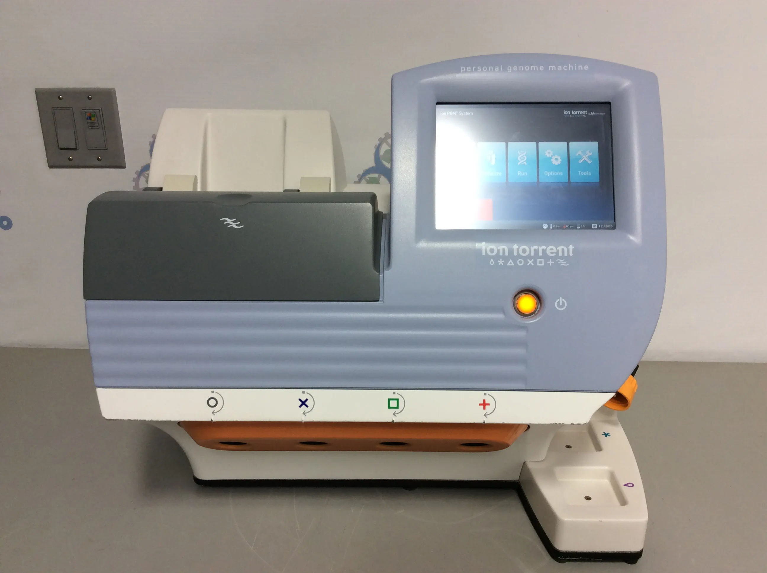 Life Technologies Ion Torrent Personal Genome Machine