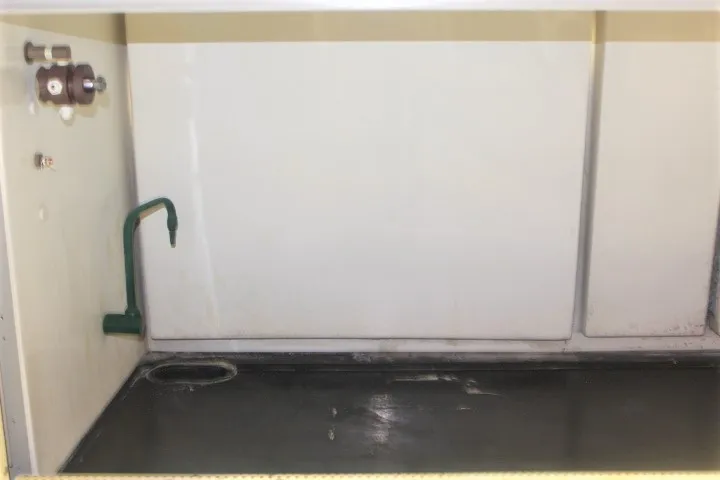 Labconco Fume Hood - Class 2 Used Biosafety Cabinet