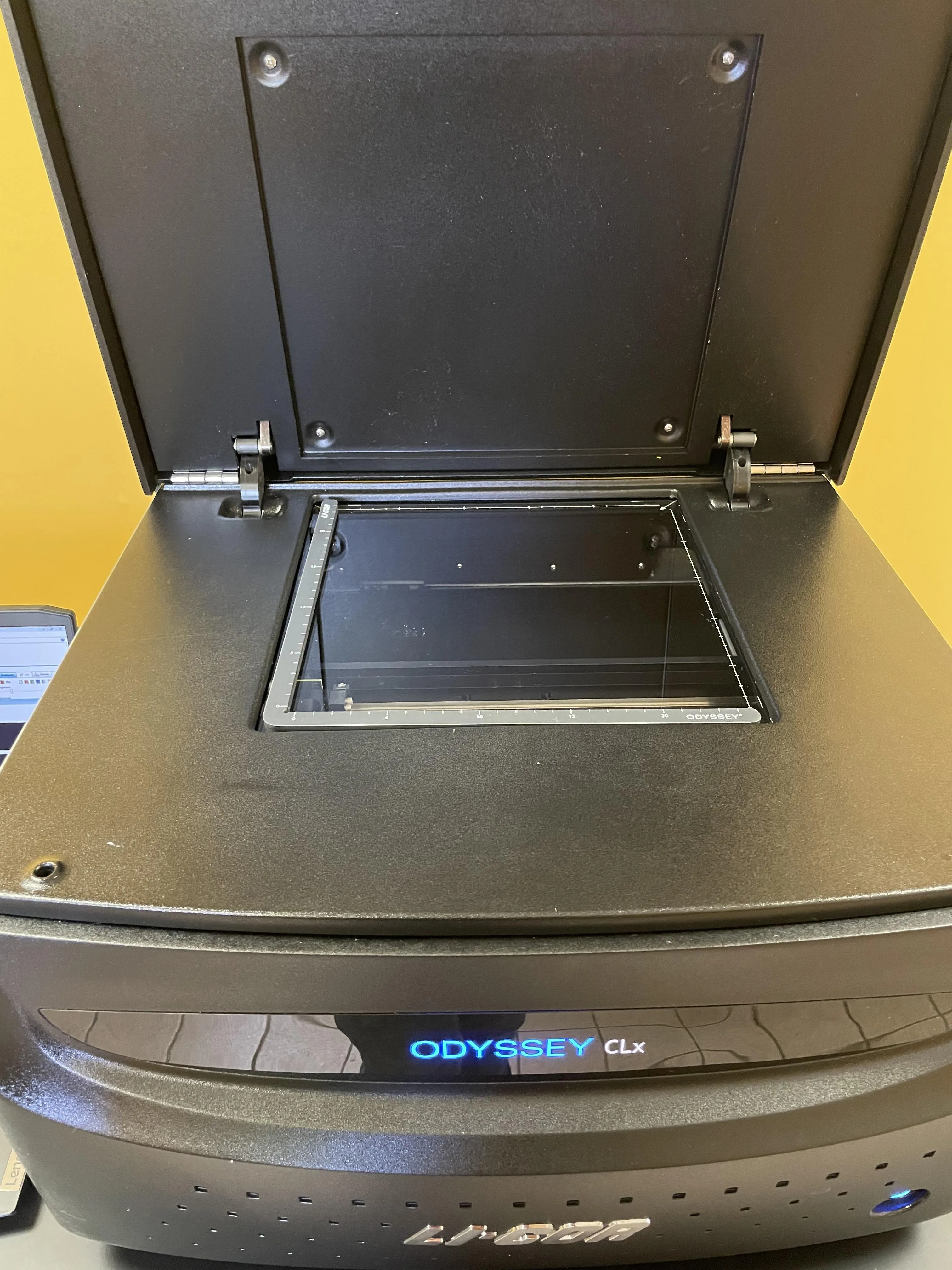 Li-Cor Odyssey CLx 9140 Imager