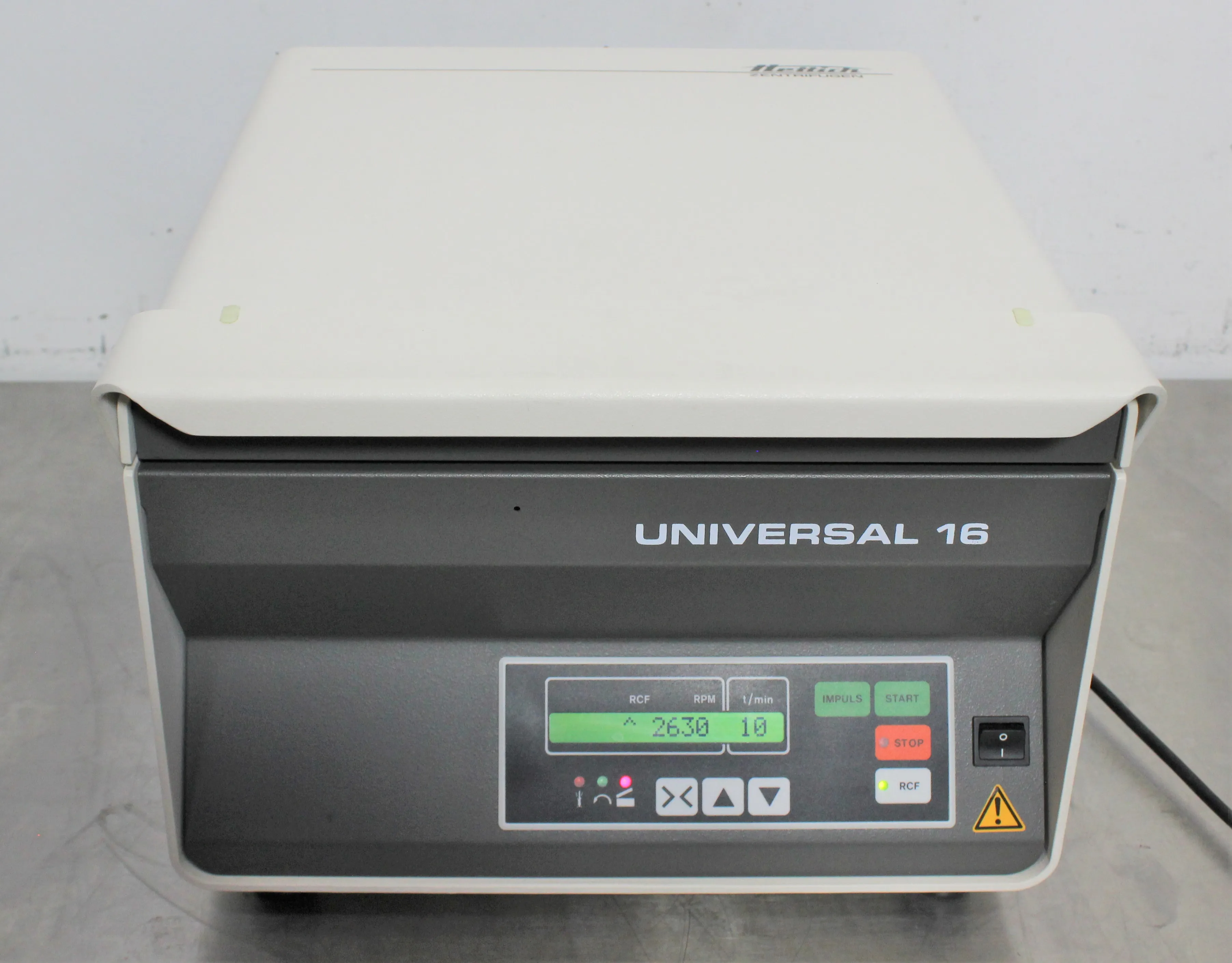 Hettich Zentrifugen Universal 16 Benchtop Centrifuge