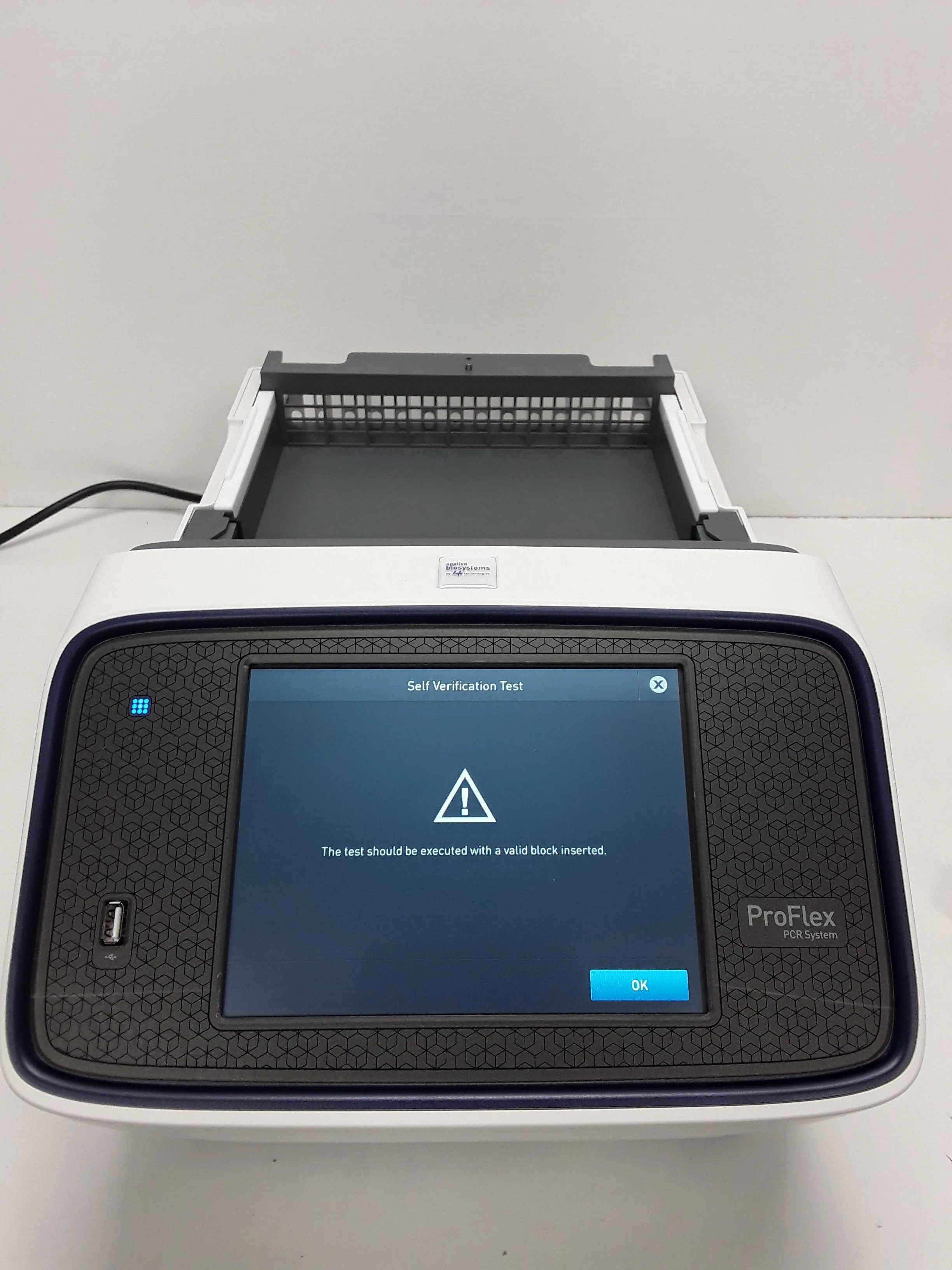 Used Applied Biosystems ProFlex Base 4483636 Real Time PCR Molecular Biology Equipment