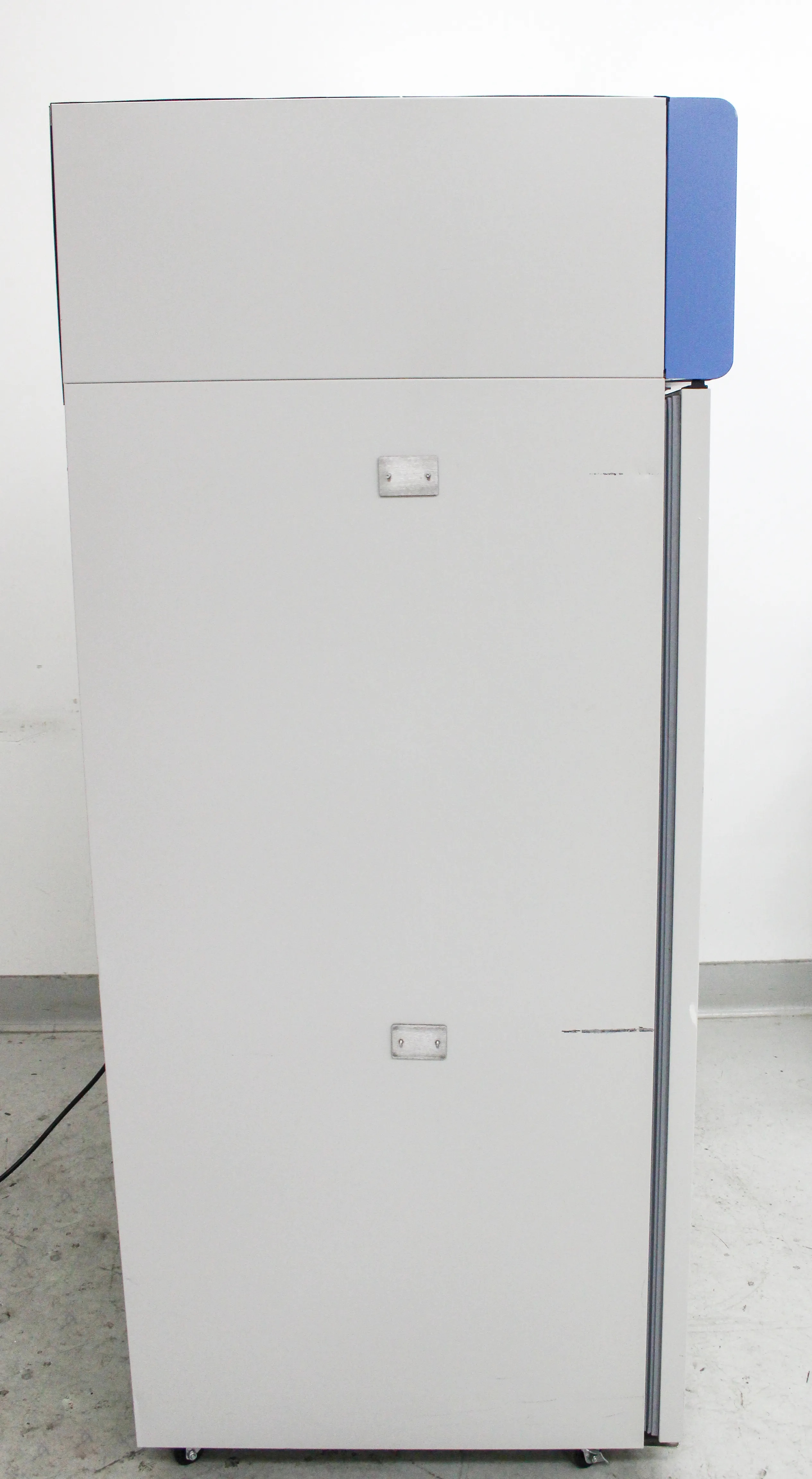 Thermo Scientific Revco REL5004A Upright Lab Refrigerator, Dual Solid Door