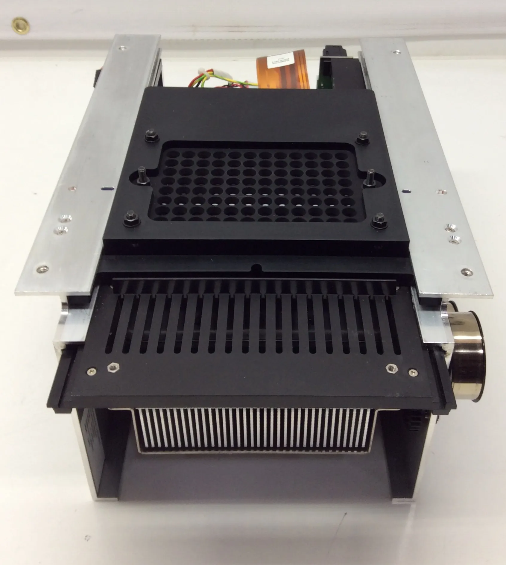 Applied Biosystems 4353030 Assembly Block Drive Gemini Service