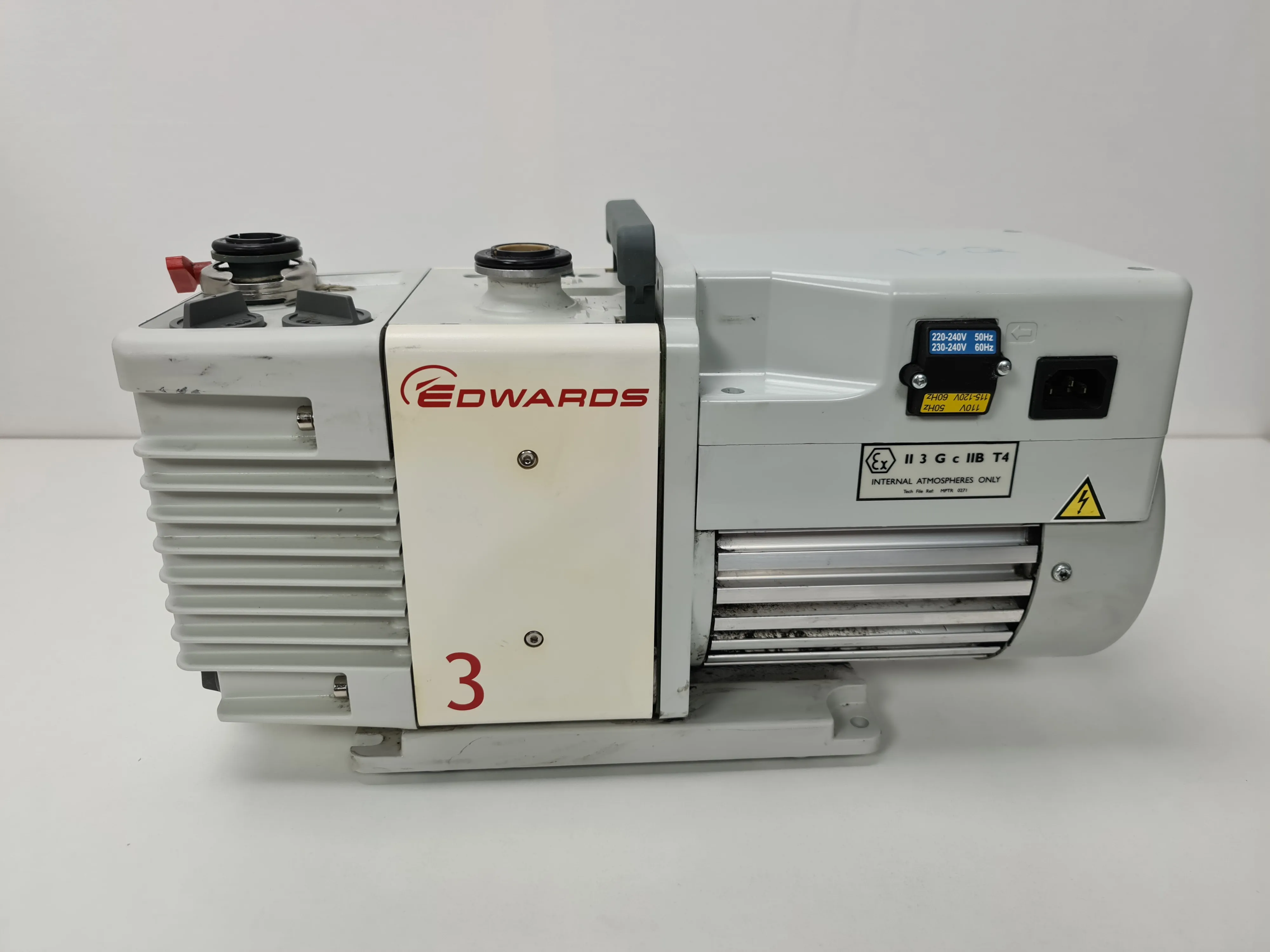 Edwards 3 Model RV3 Rotary Stage Dual Stage Vacuum Pump