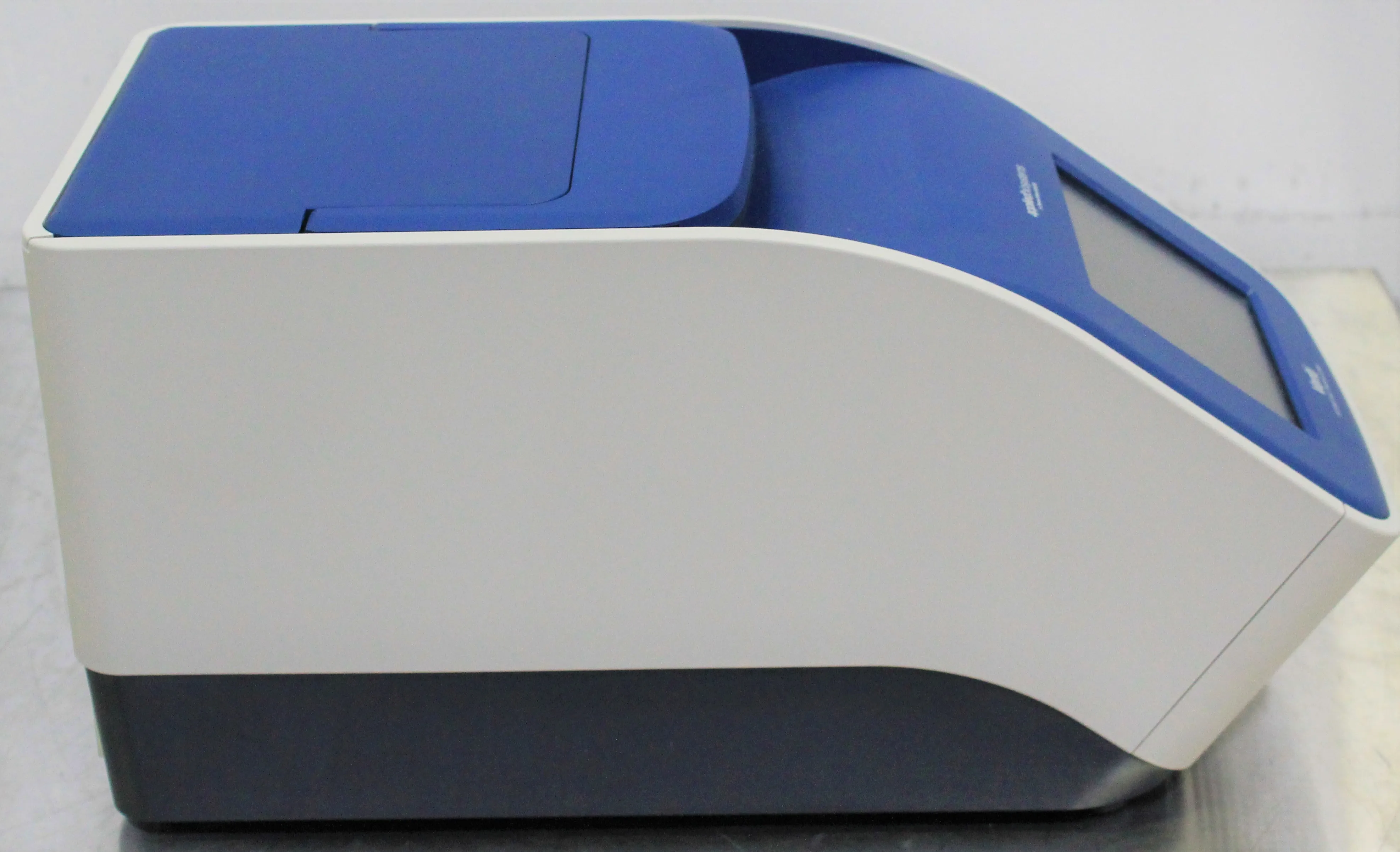 Applied Biosystems Veriti 96-Well Fast Thermal Cycler PCR Molecular Biology