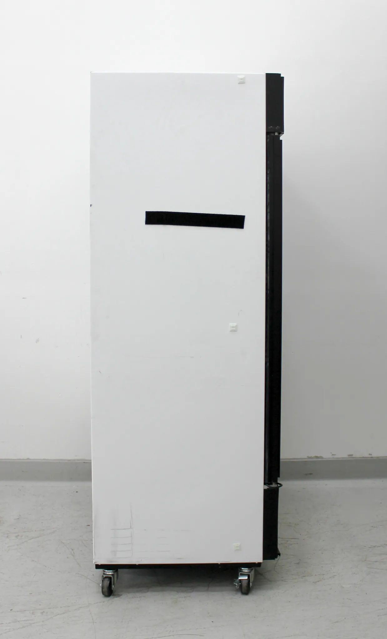 VWR Symphony Laboratory Refrigerator model: SCLP-49 Tinted Glass 1331L / 47 cu ft 120V