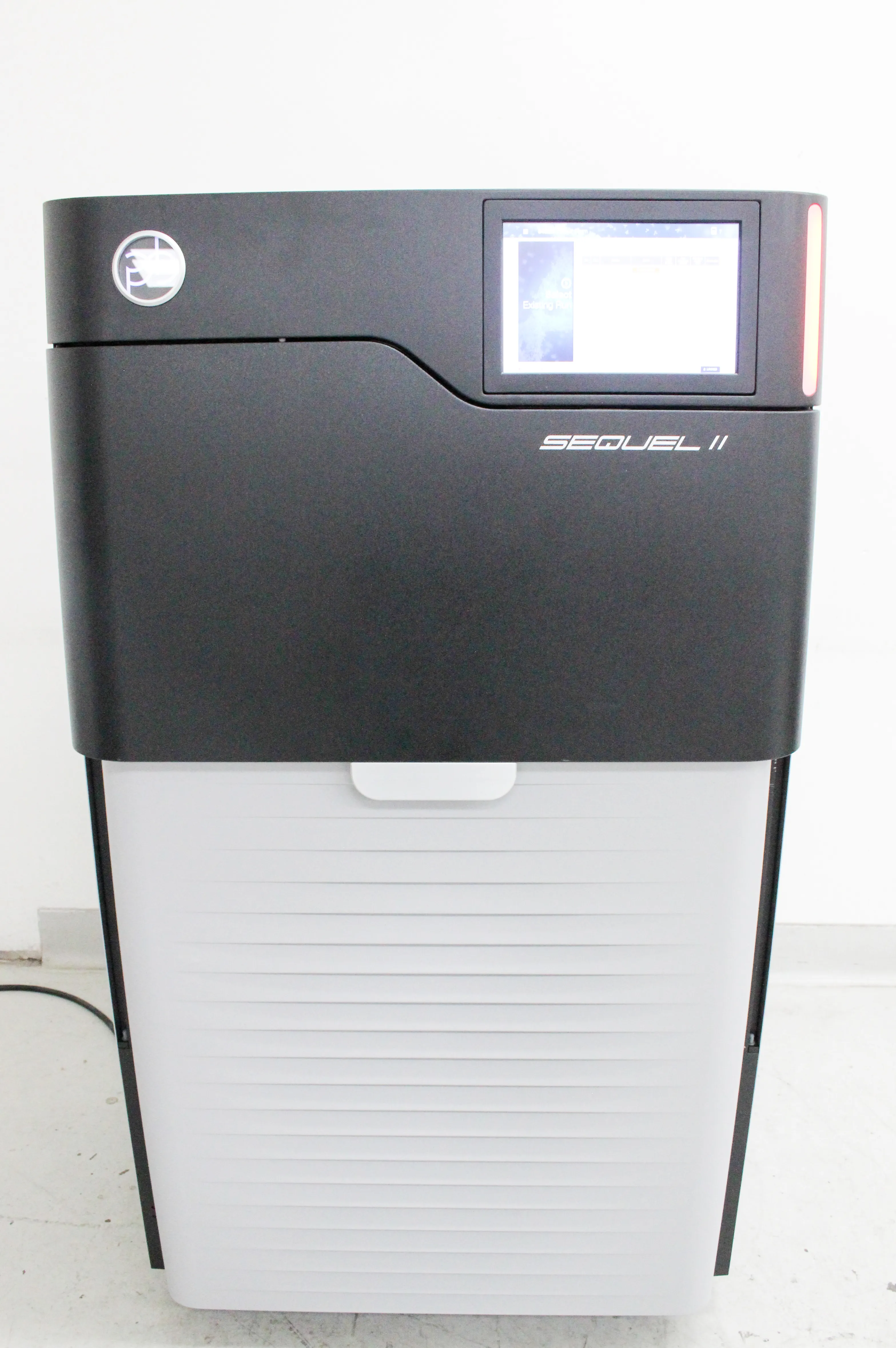 PacBio Sequel II Genome Sequencing System 101-447-000