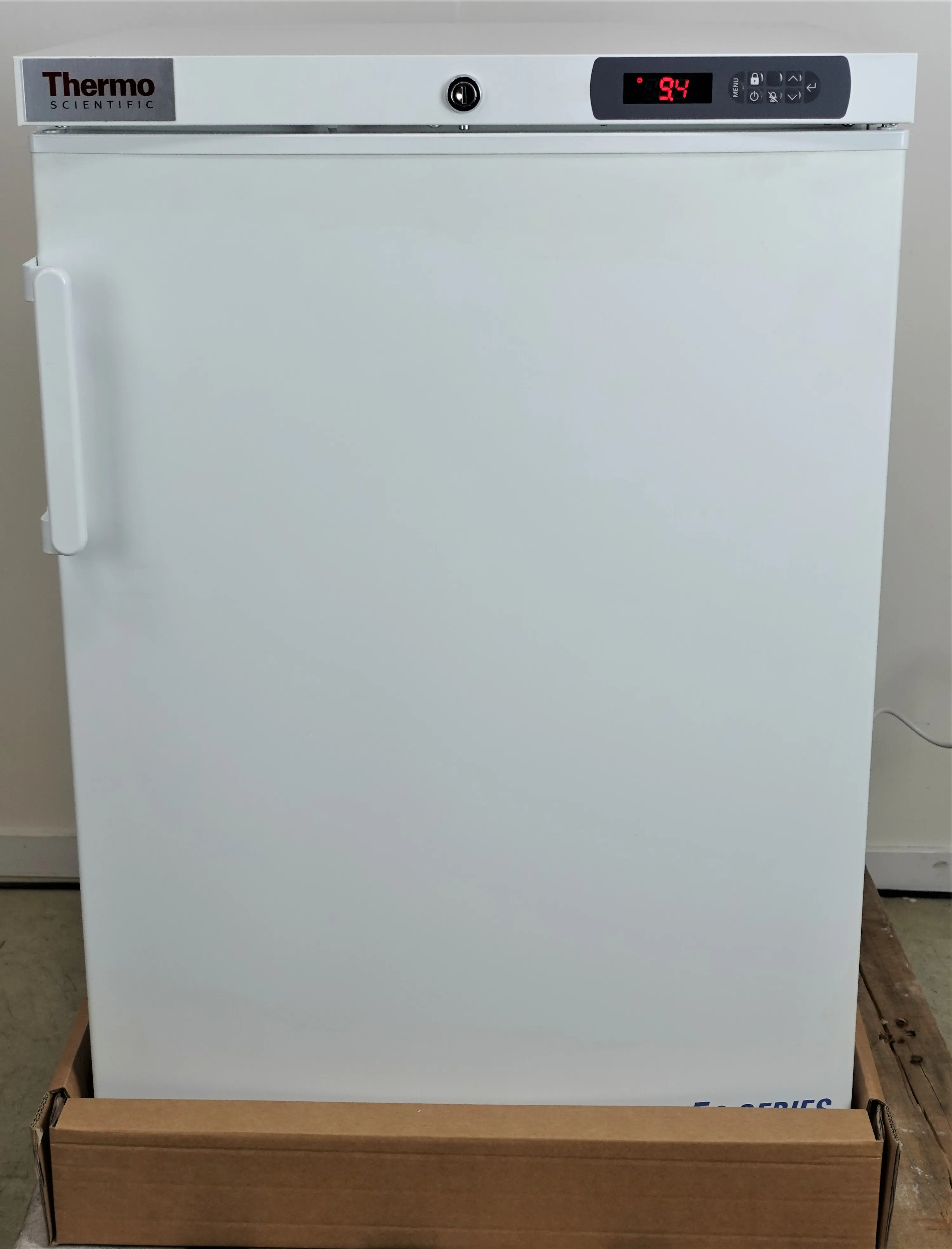 Thermo Fisher Scientific -20 Freezer 151L 230V 50Hz UK Plug