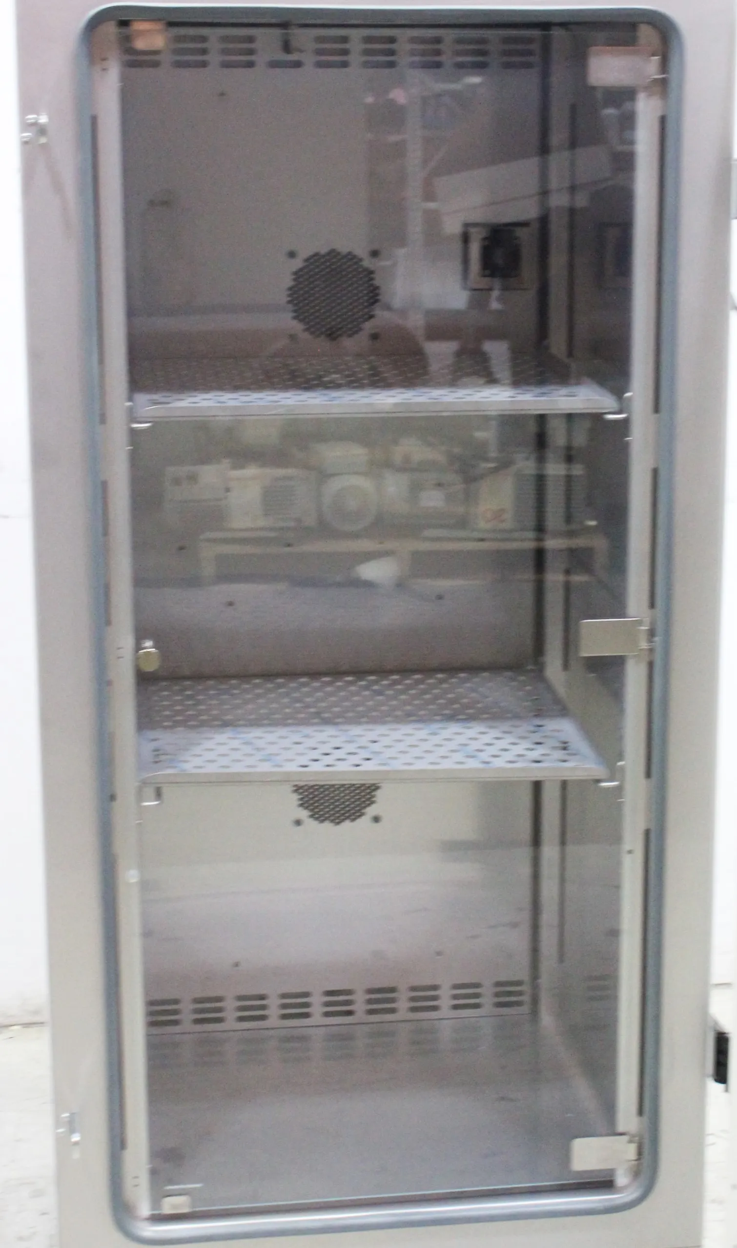 Thermo Scientific Heratherm IMP400 Refrigerated Incubator