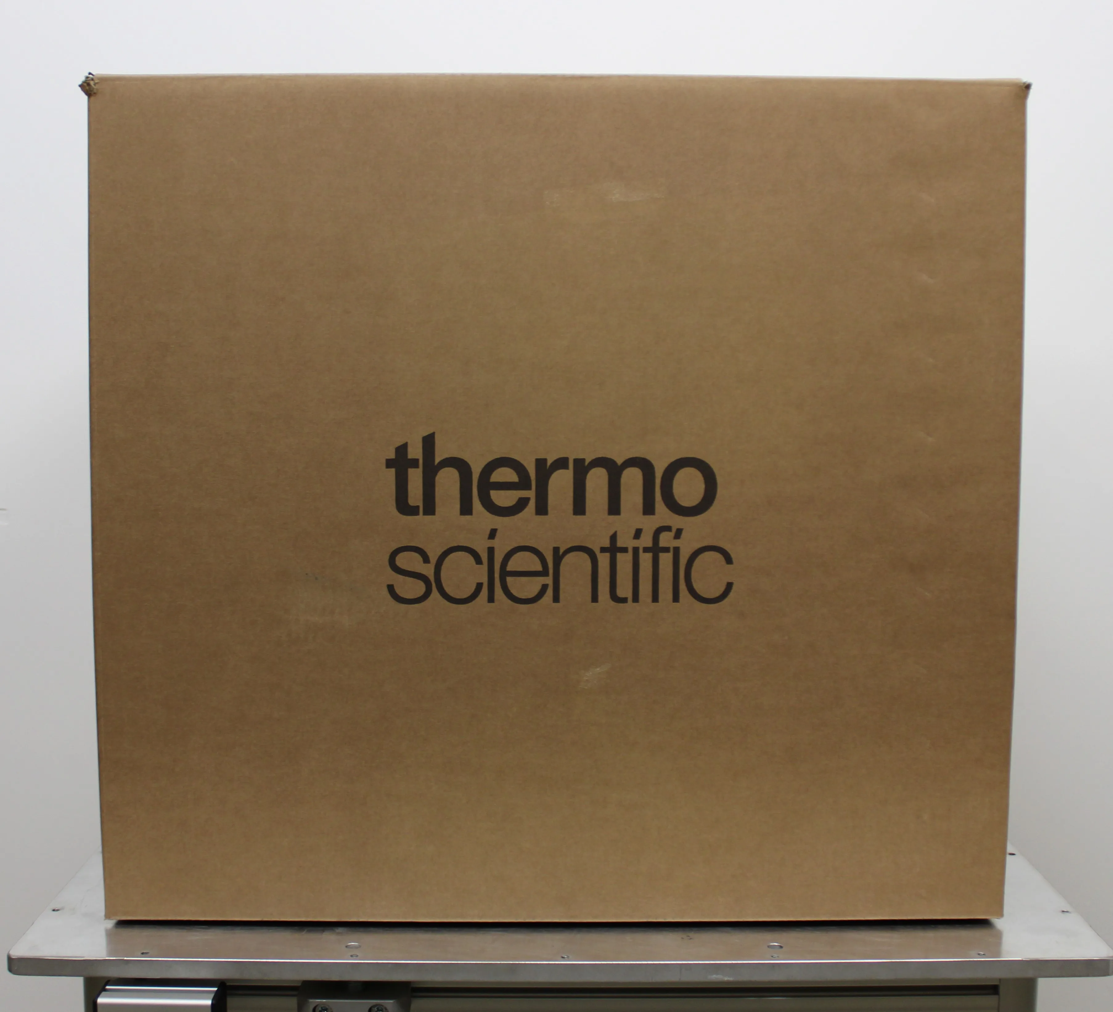 Thermo Scientific Dionex Ultimate 3000 WPS-3000TPL RSLCnano Well Plate Autosampler