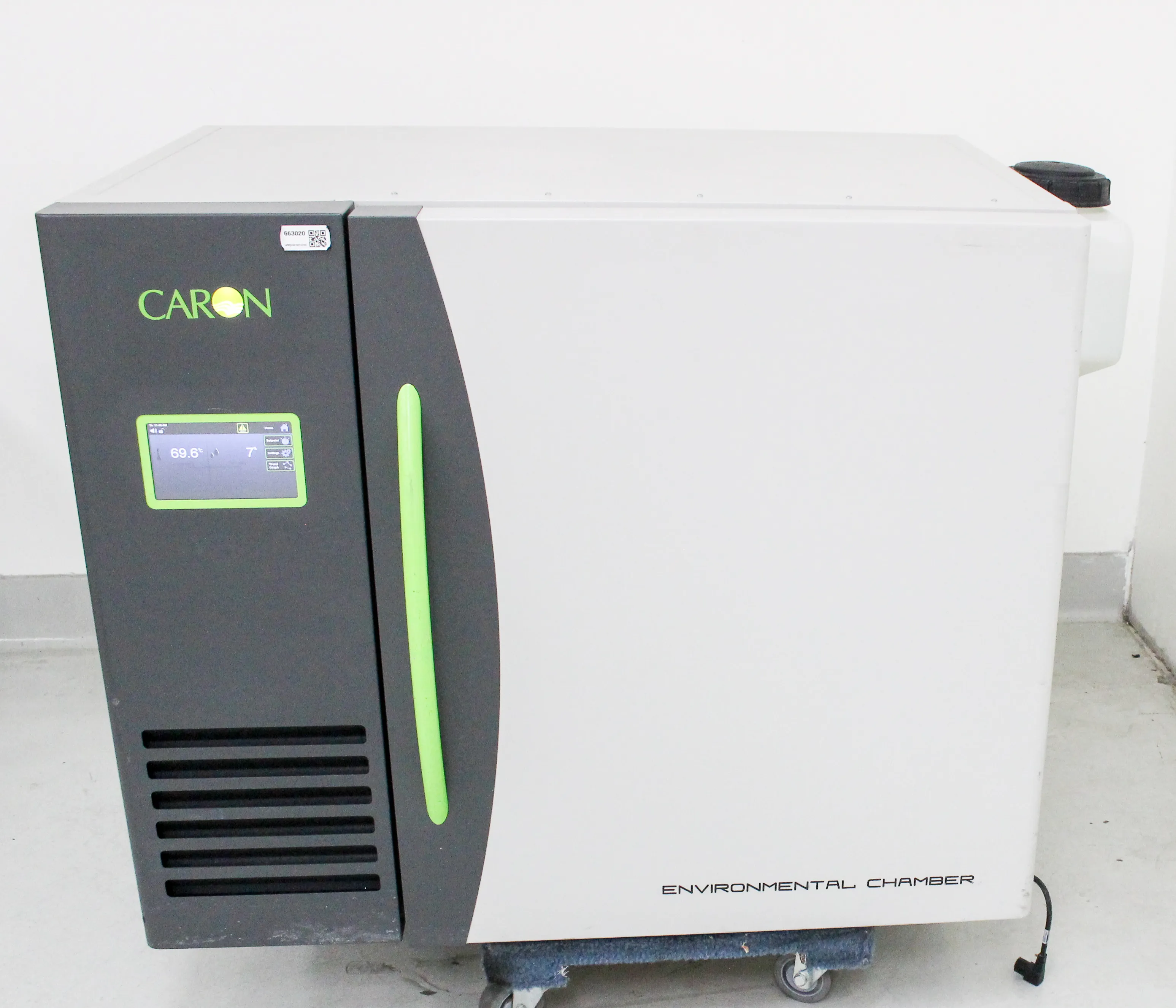 Caron Model 7000-10-1 Environmental Chamber - Ideal for Drug Testing & Shelf Life Studies