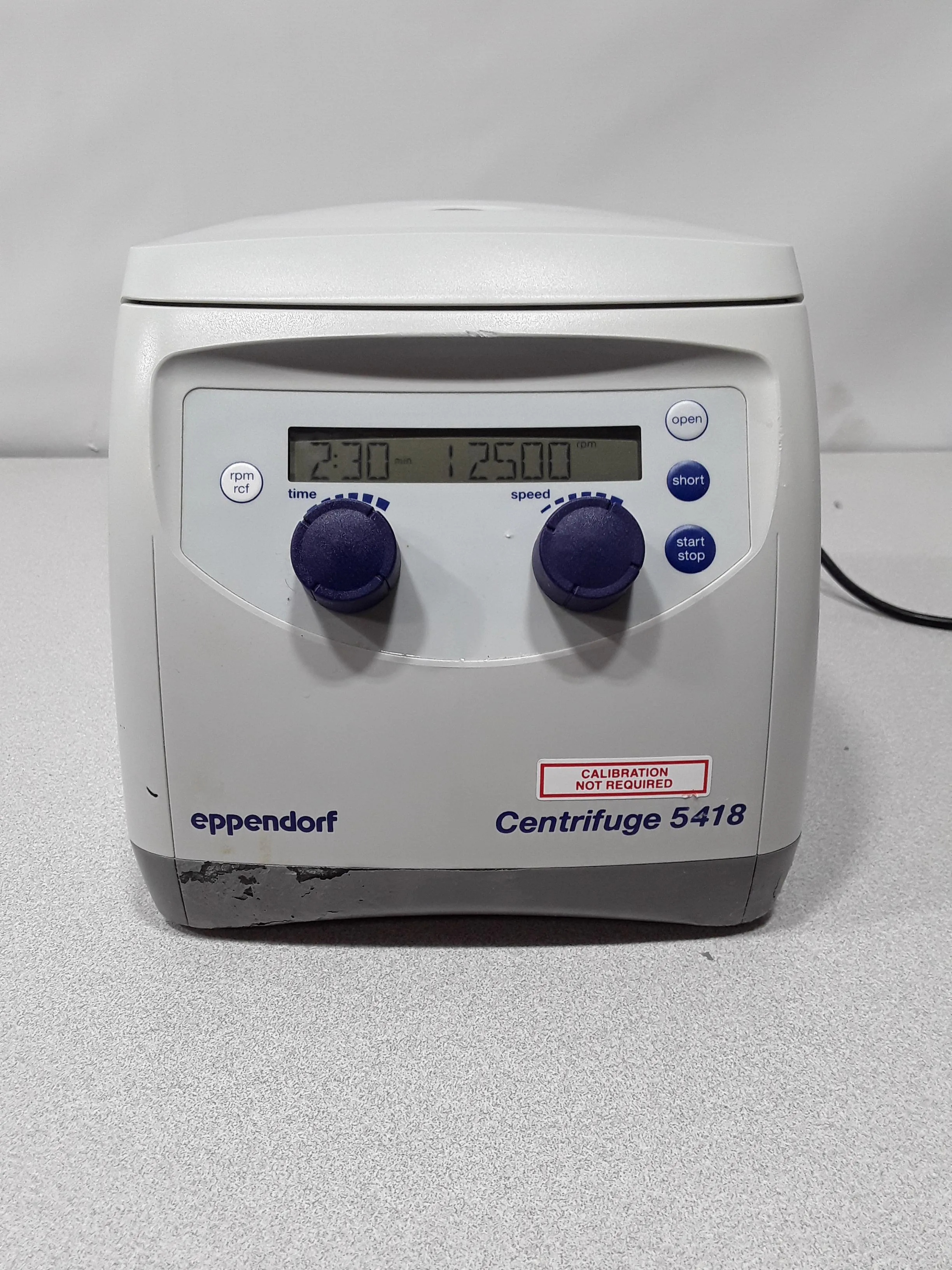 Eppendorf Centrifuge 5418 with Rotor FA-45-18 Used Microcentrifuge 120V