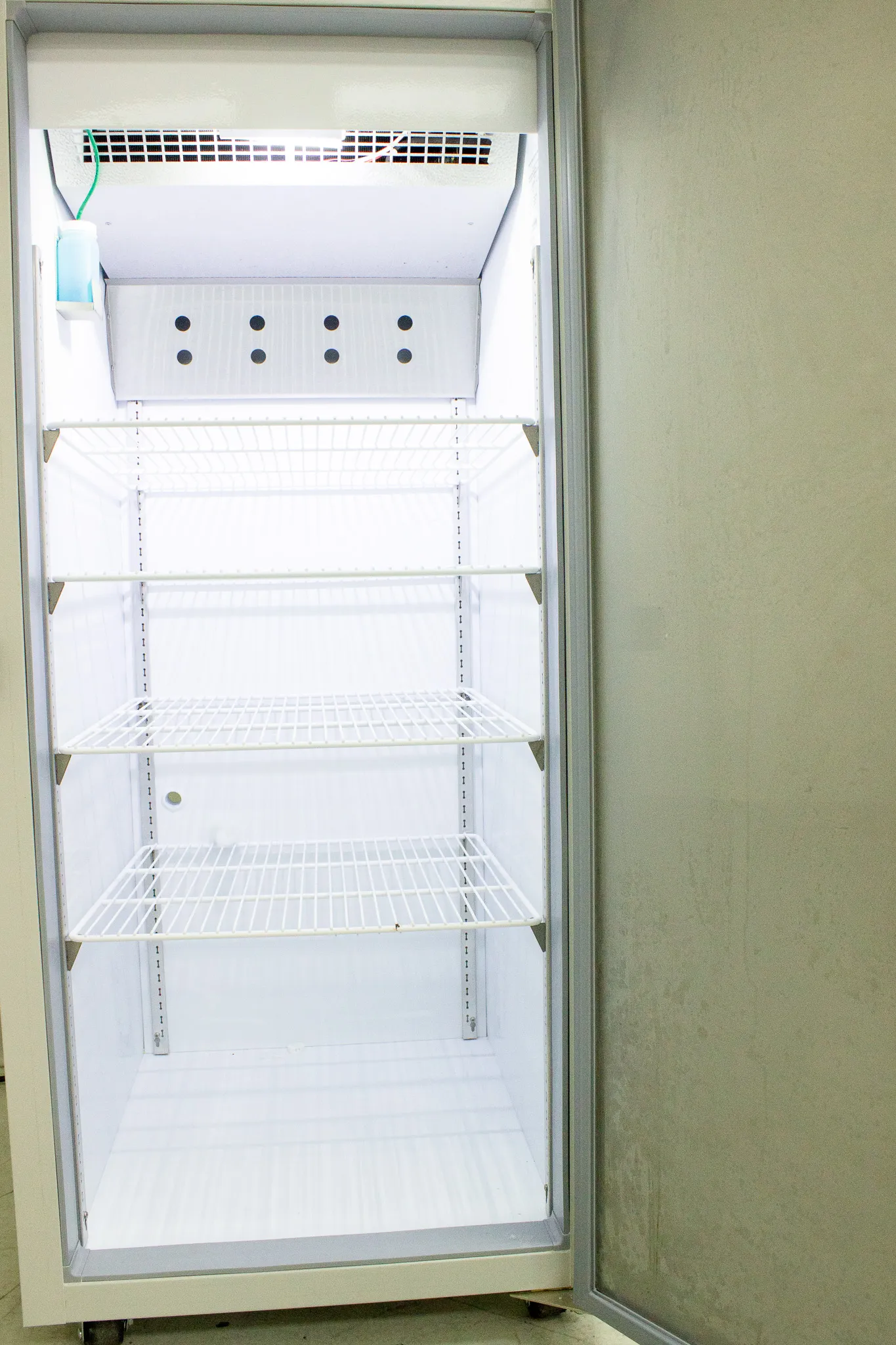 Thermo Scientific REL2304A Lab Refrigerator