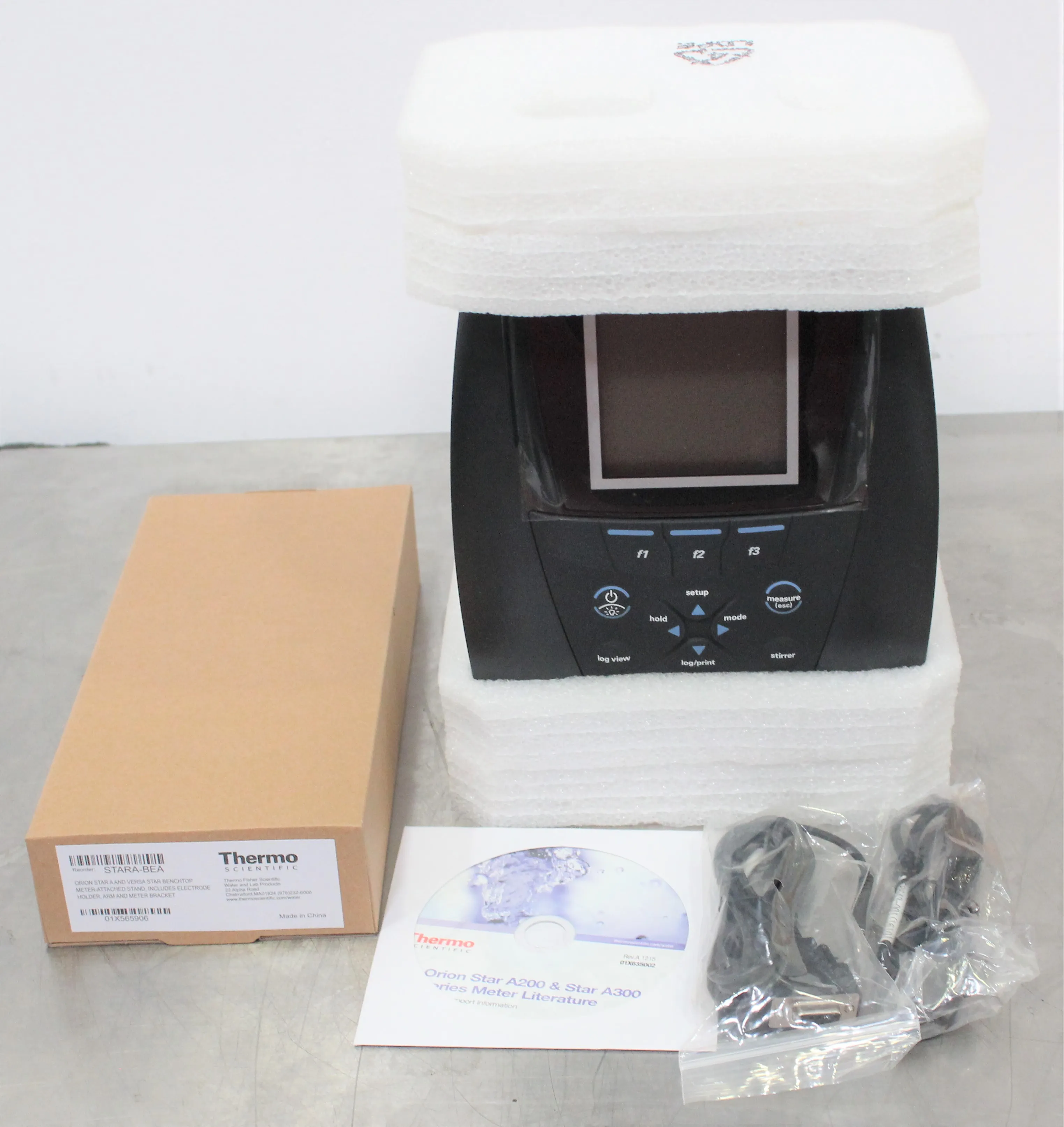 Thermo Scientific Orion Star A215 pH and Conductivity Benchtop Meter