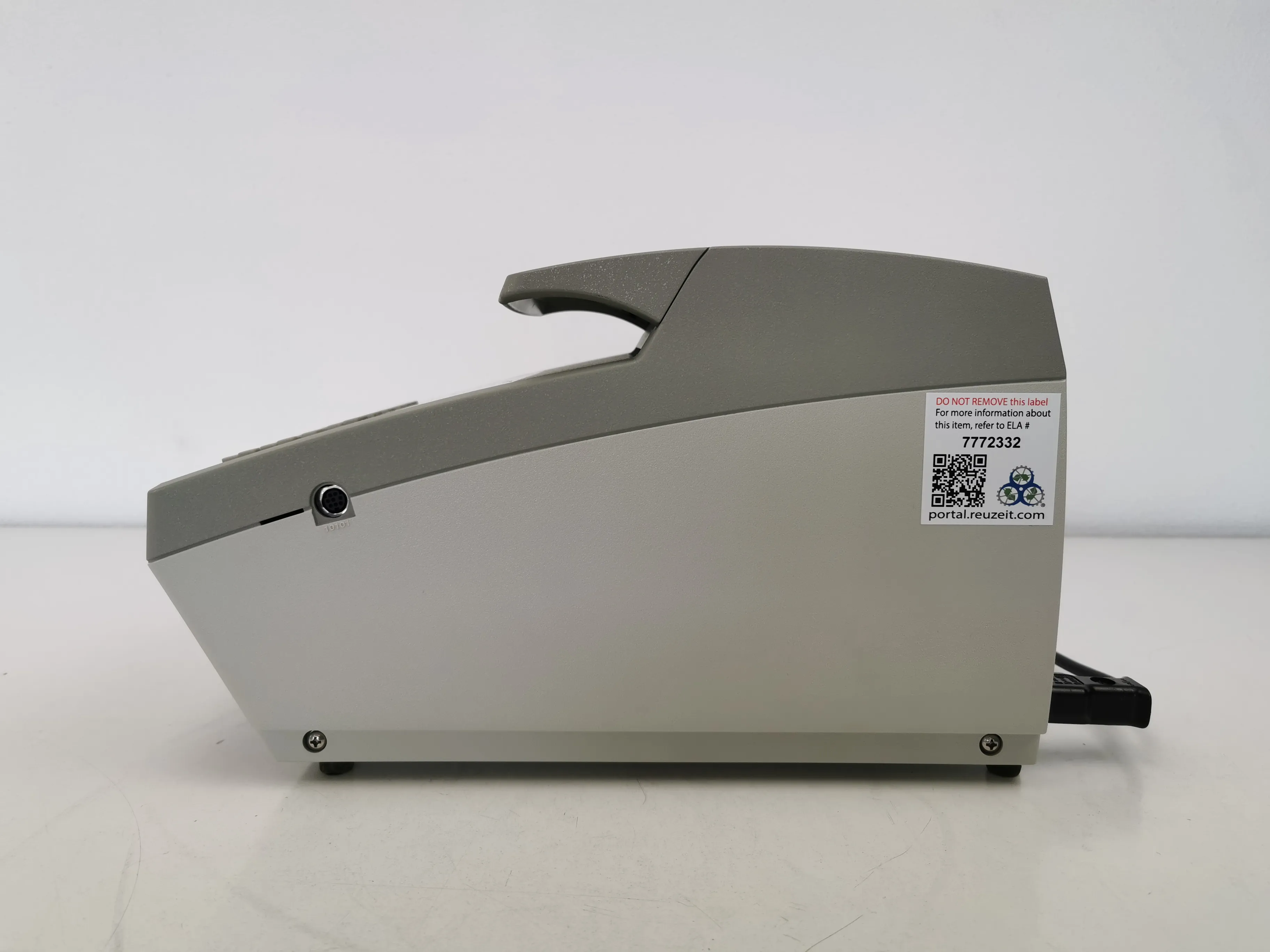 Applied Biosystems 2720 Thermal Cycler 96-well block