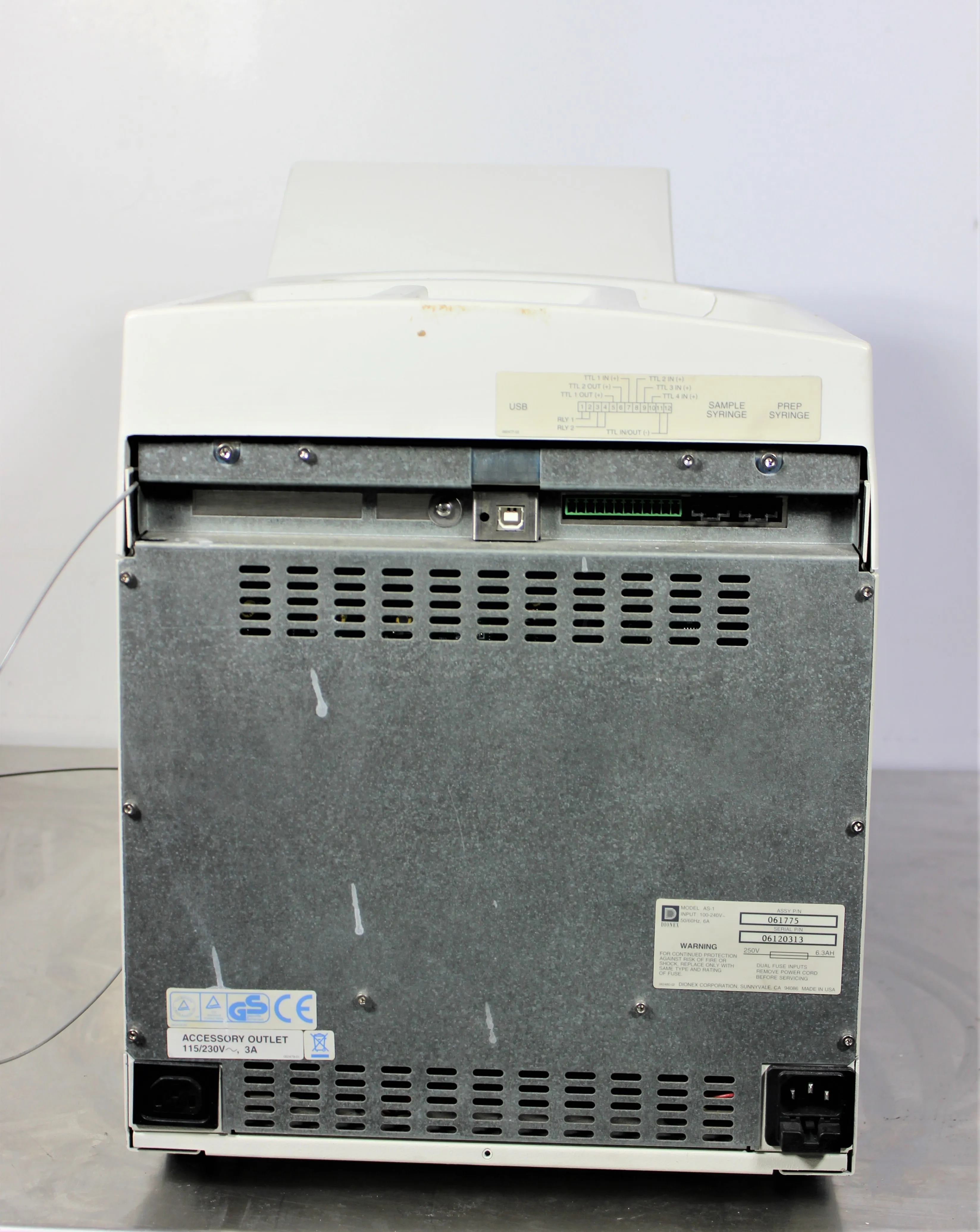 Dionex AS-1 Auto Sampler HPLC / FPLC / GC / CE Laboratory Equipment