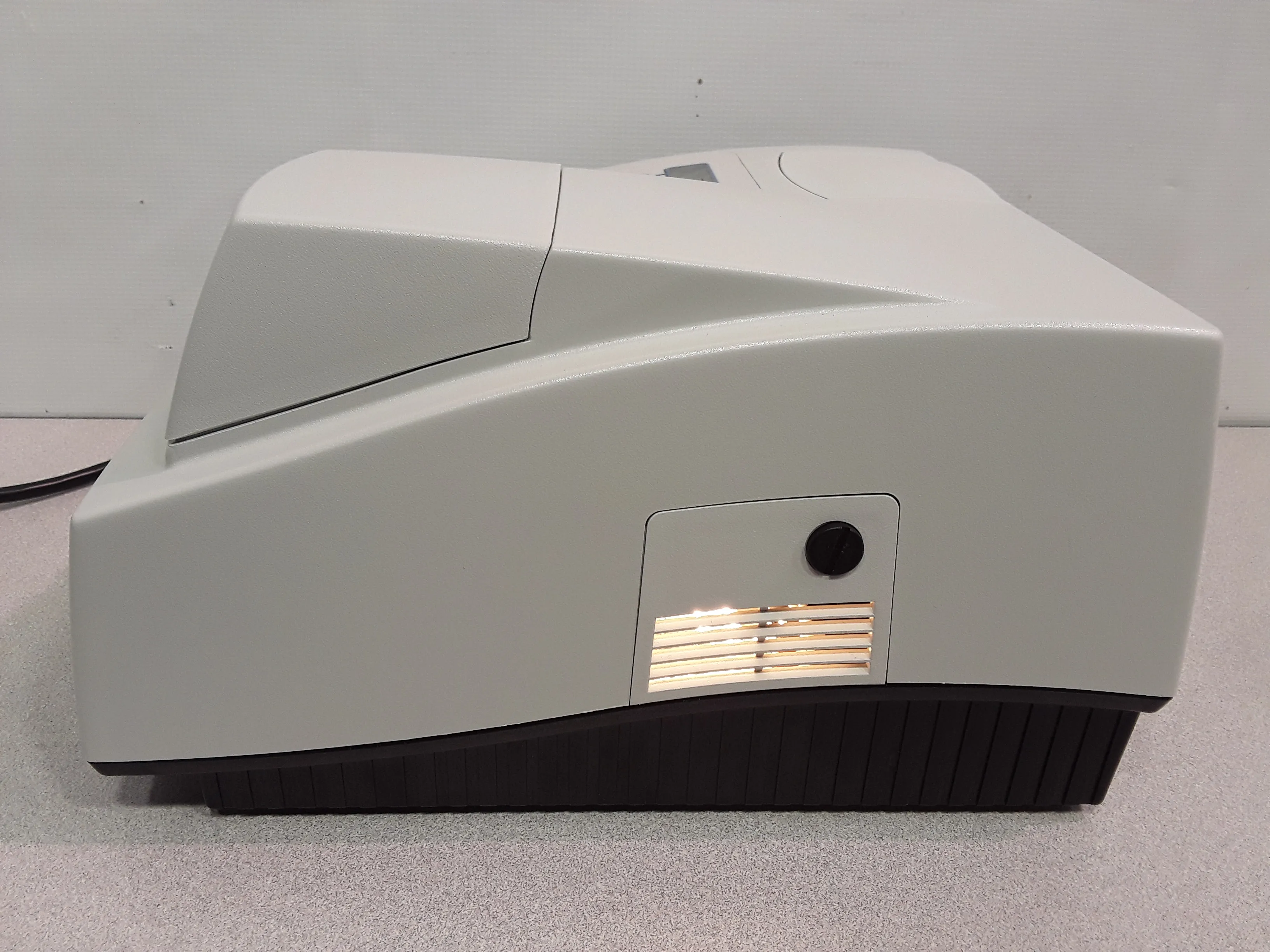 Thermo Fisher Scientific Genesys 20 Visible Spectrometer 4001/4