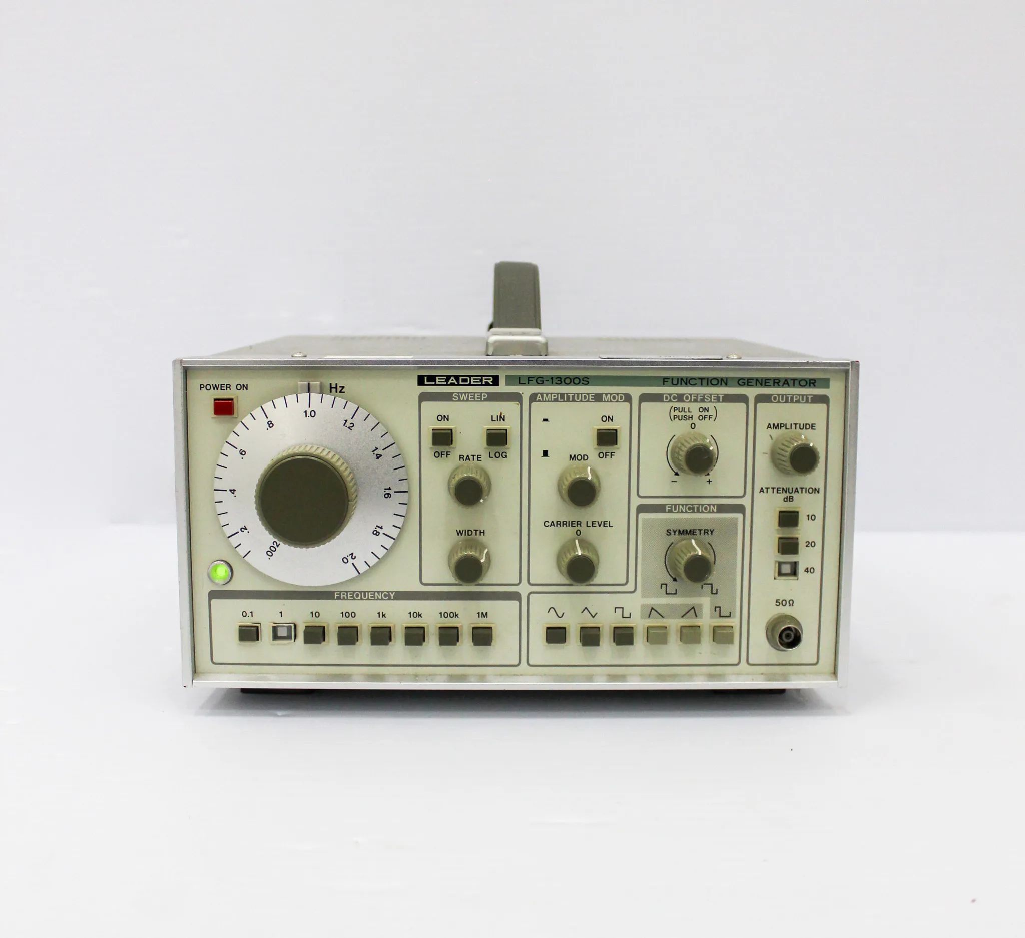 Tracor Leader Function Generator Model:LFG-1300S 2MHz