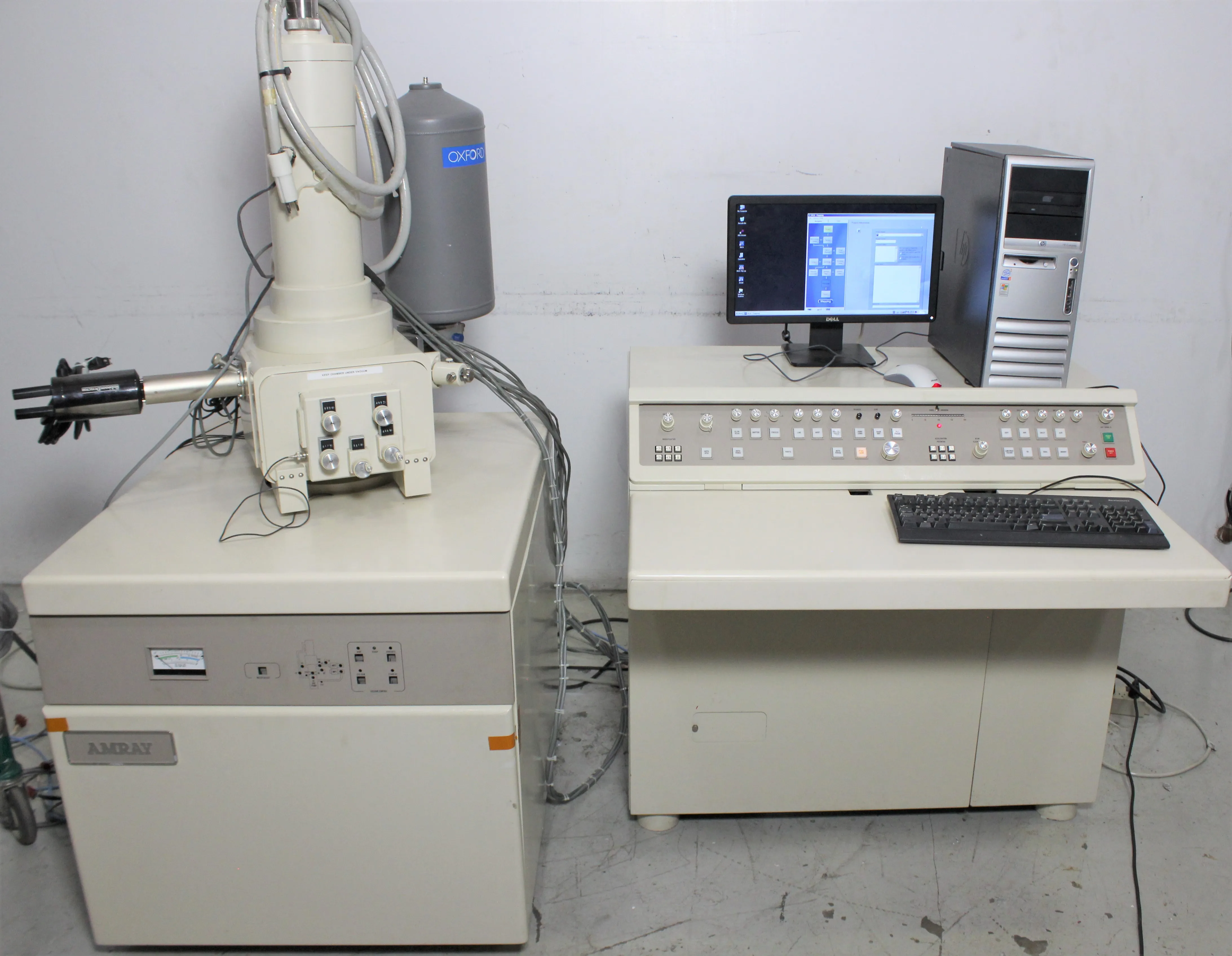 Amray 1920ECO Scanning Electron Microscope