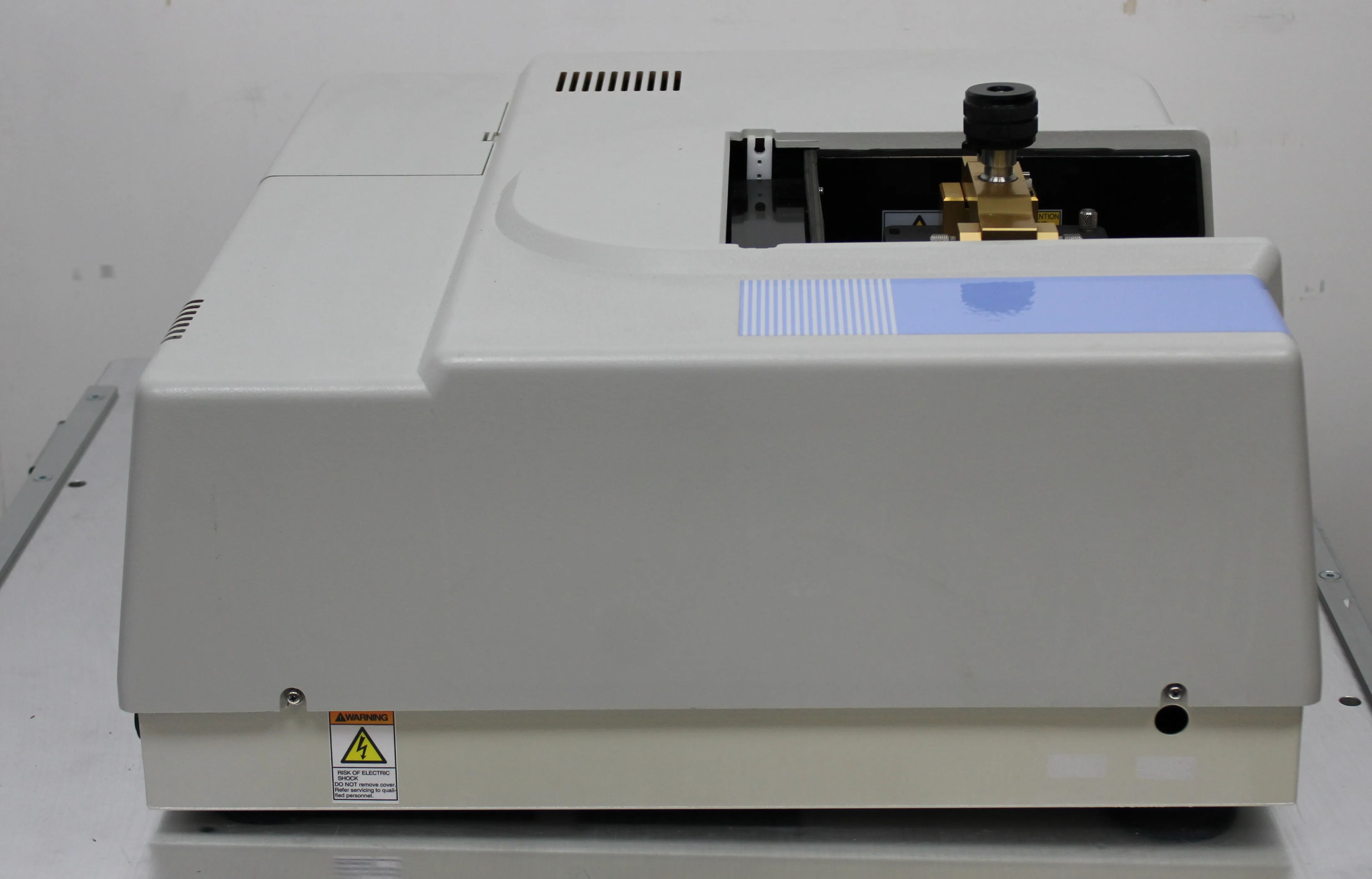 Shimadzu FTIR-8400S Spectrometer and IRsolution Software - Used Laboratory Equipment