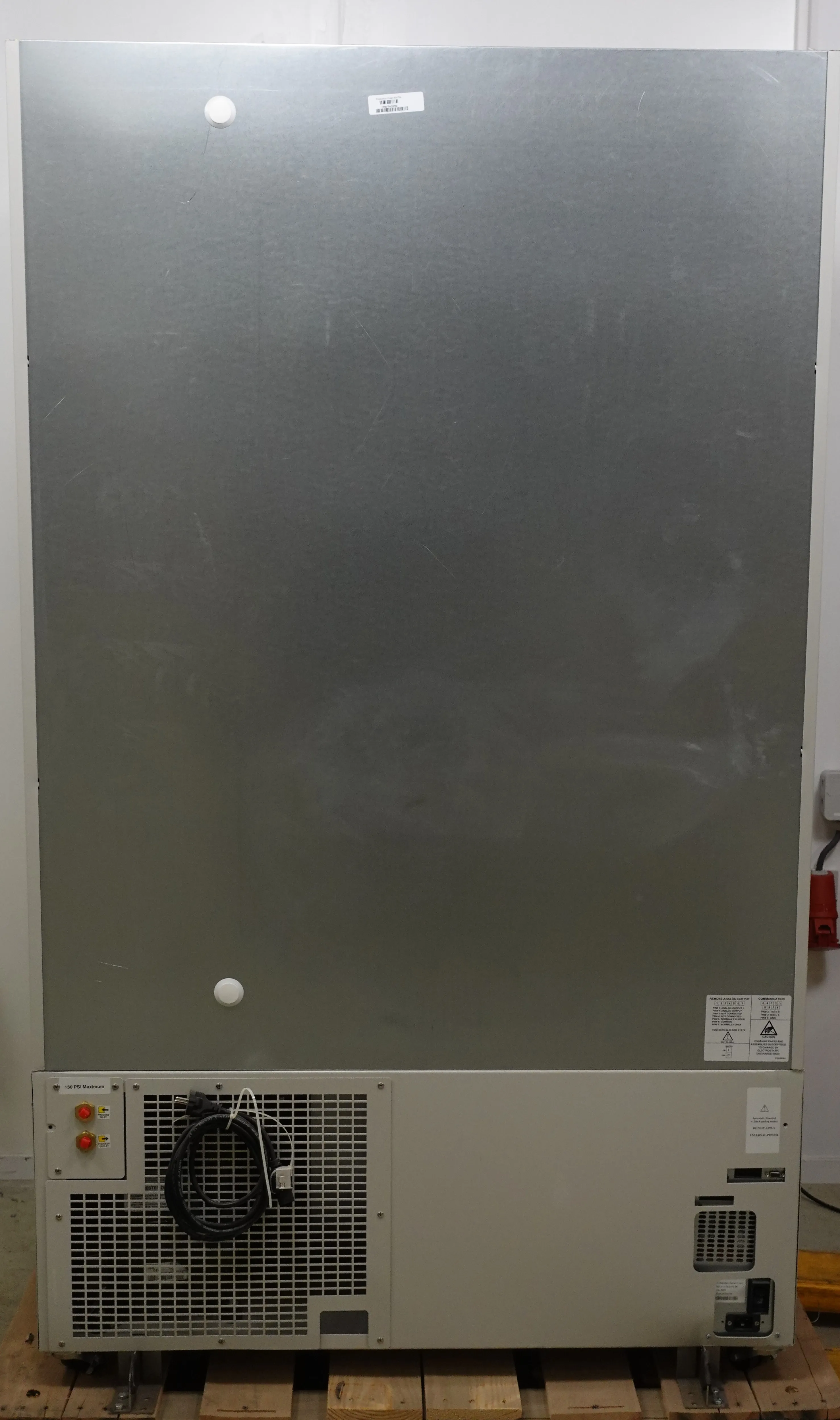 Thermo Fisher Scientific TSU700V Ultra Low Freezer 949L / 33.5 cu. ft. 230V 50Hz AS-IS