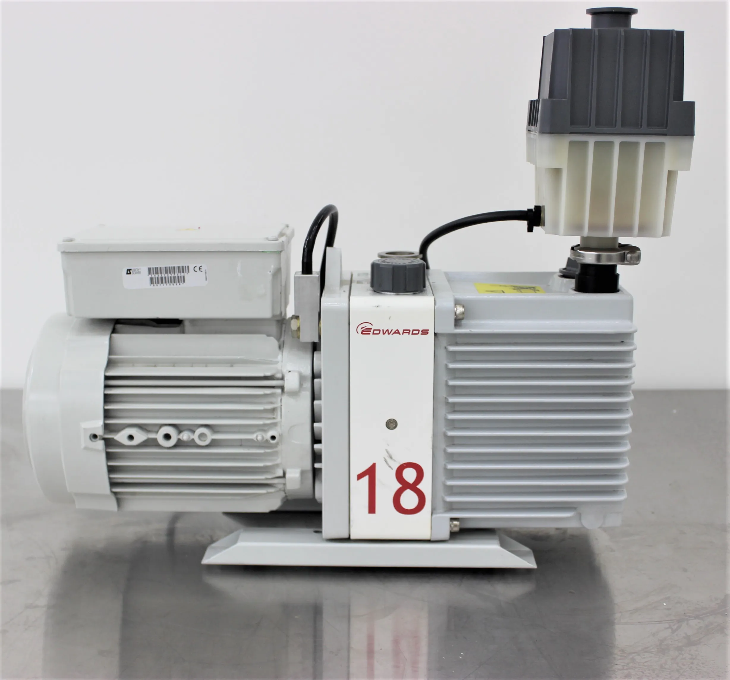 Edwards E1M18 Vacuum Pump