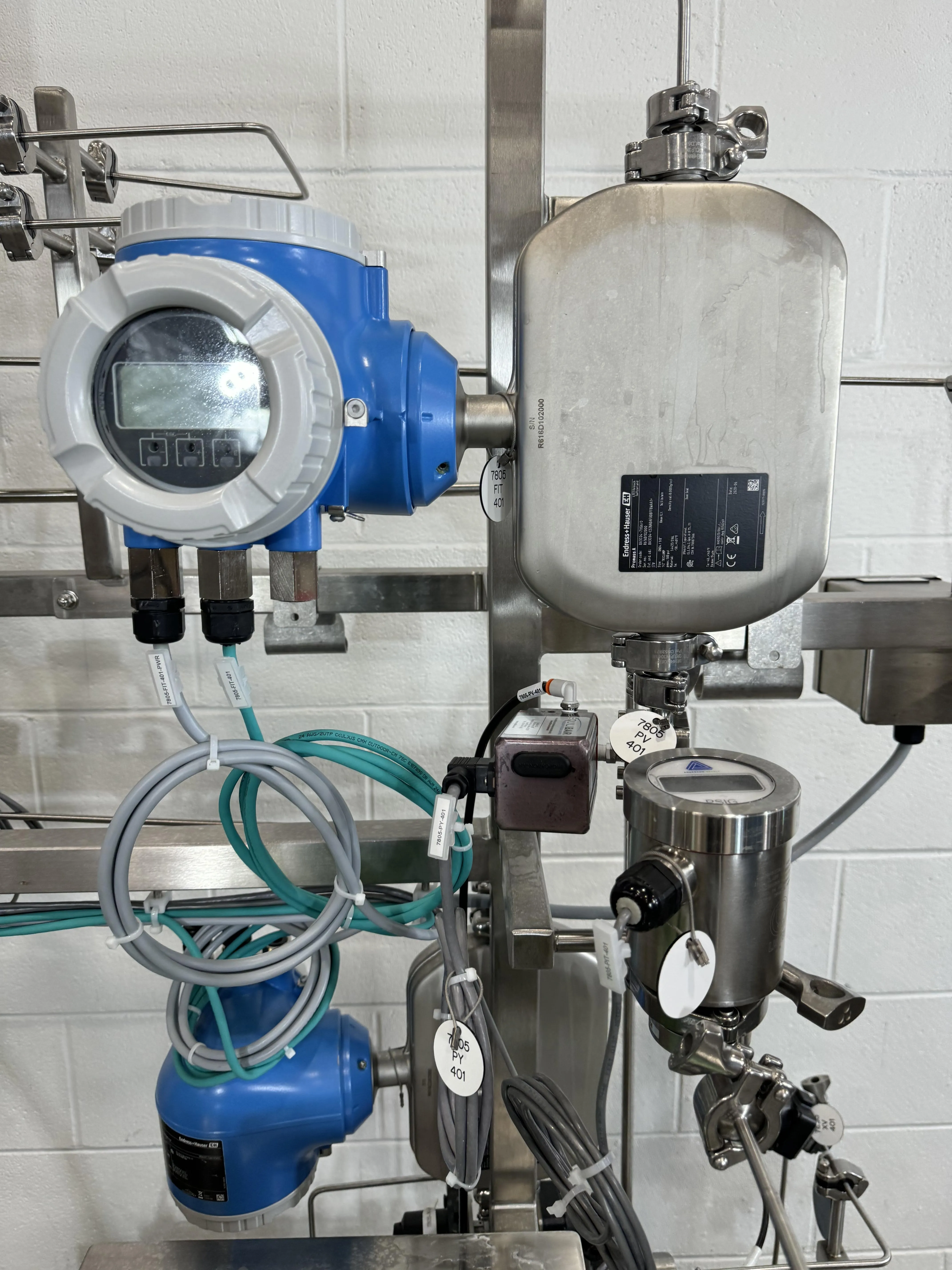 BioPharmaEngineered Systems: FLNP T-Mixing Skid