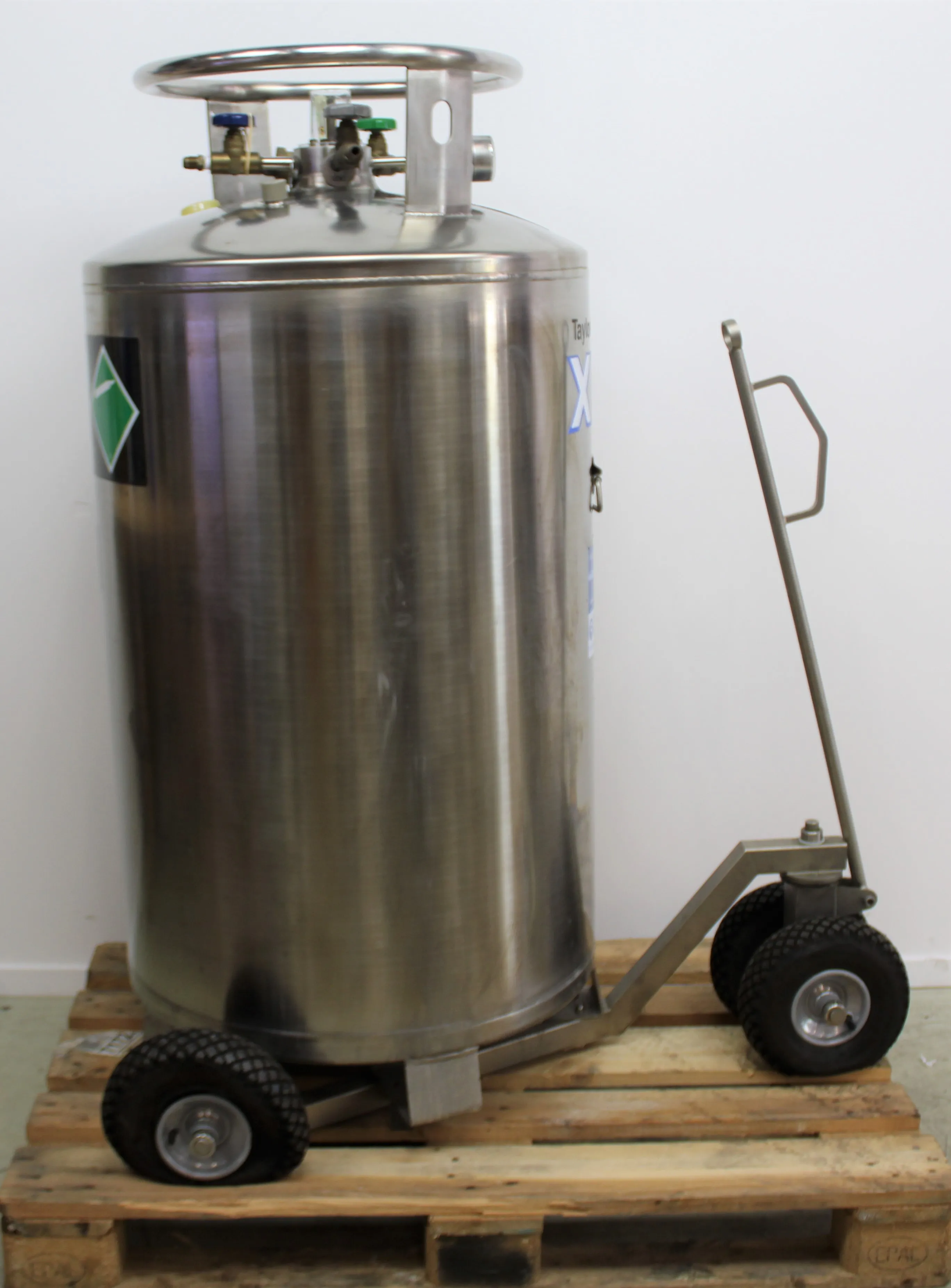 Taylor Wharton XL240 Liquid Nitrogen Container