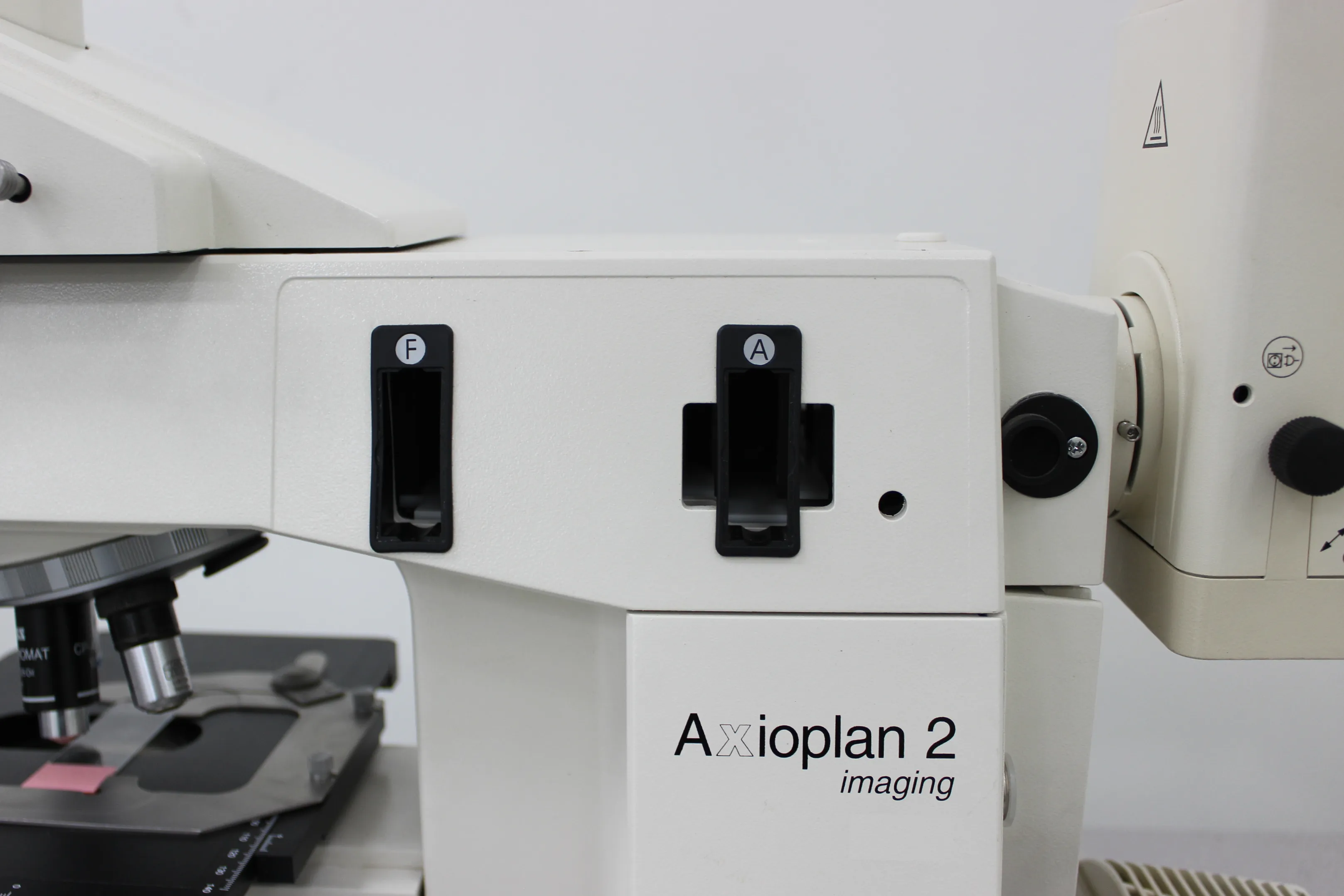 Zeiss Fluorescence Microscope Axioplan 2ie 209612