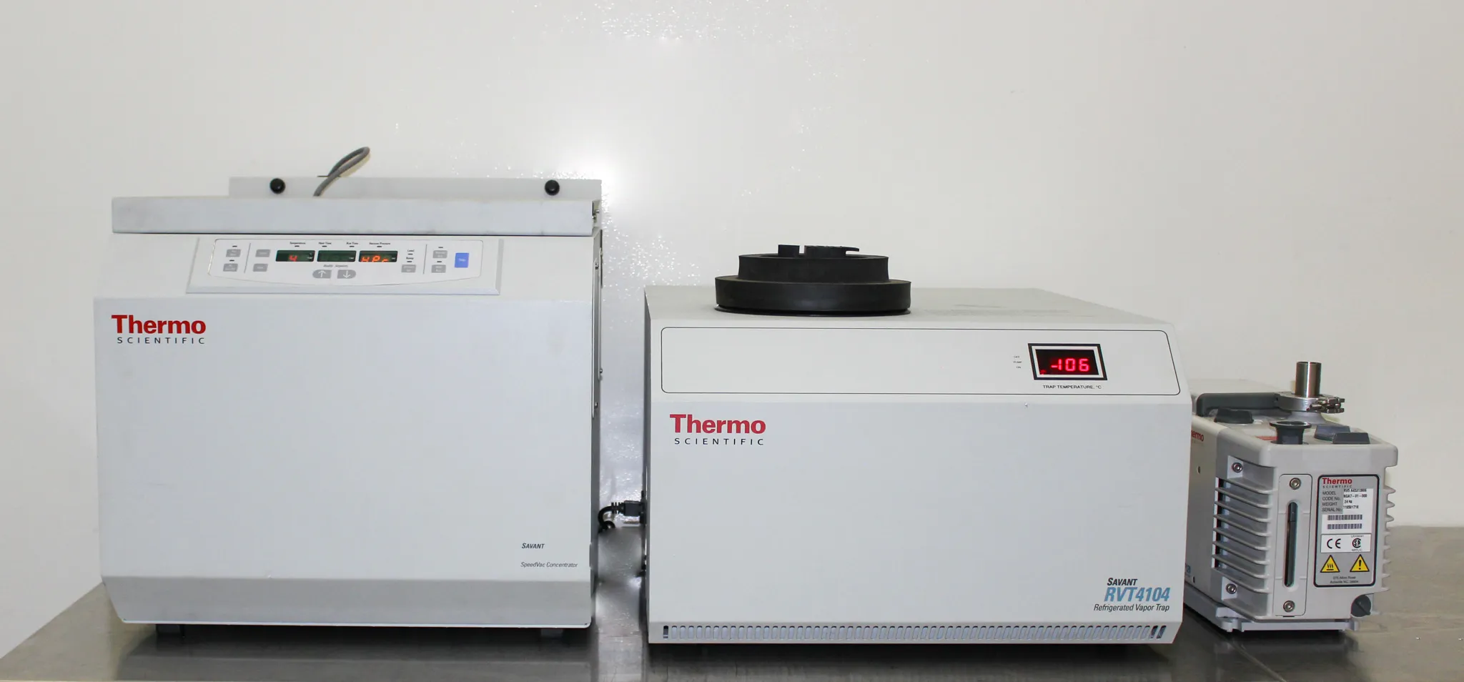 Thermo Scientific Savant SpeedVac Concentrator w/ RVT4104 & VLP120 VacPump