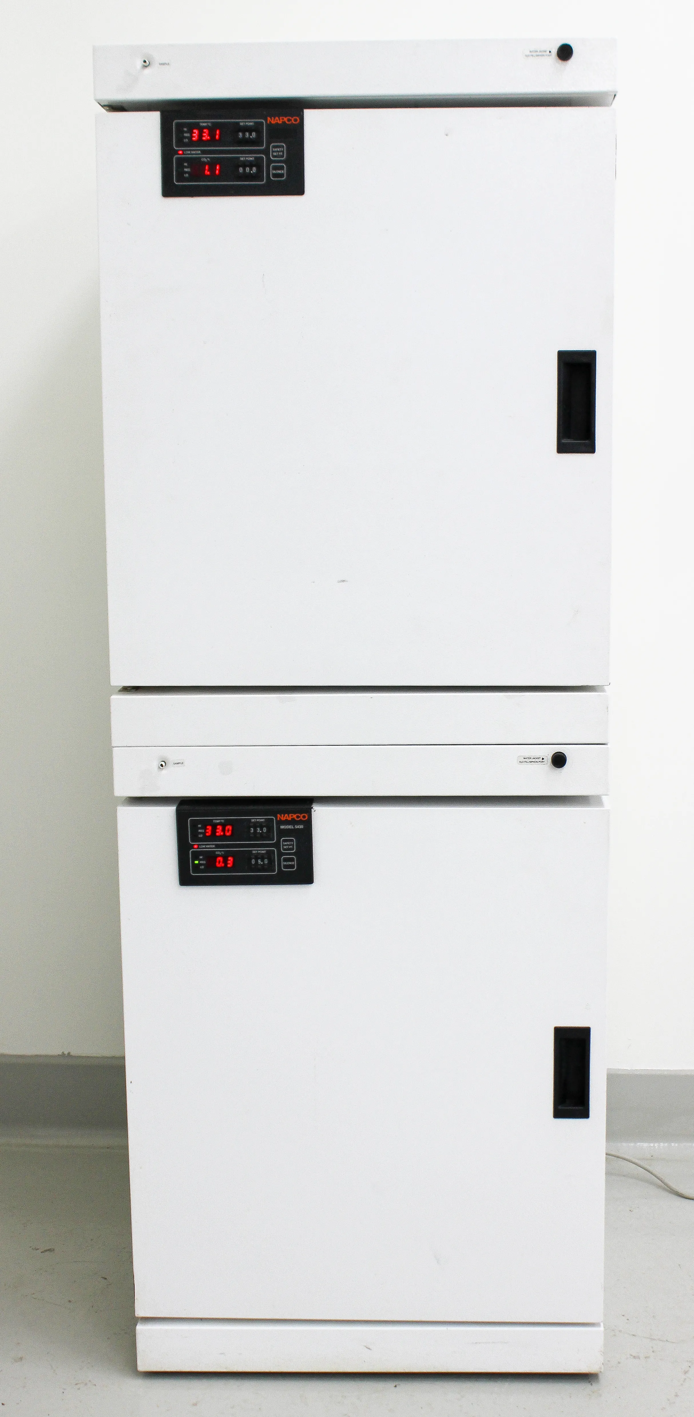 Napco Dual Chamber CO2 Incubator 5430