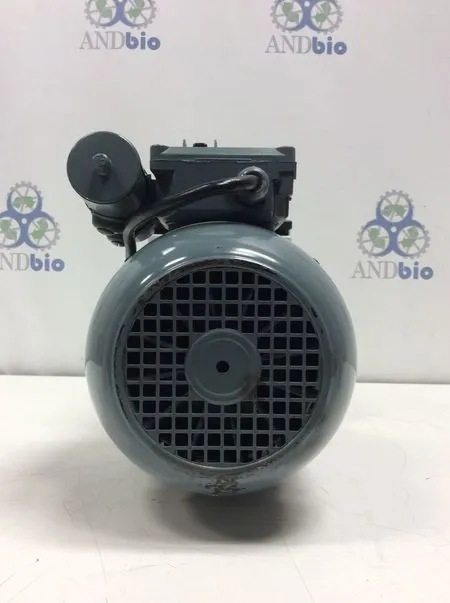 Trivac S25B Vacuum Pump - Used - Class 3 - Service