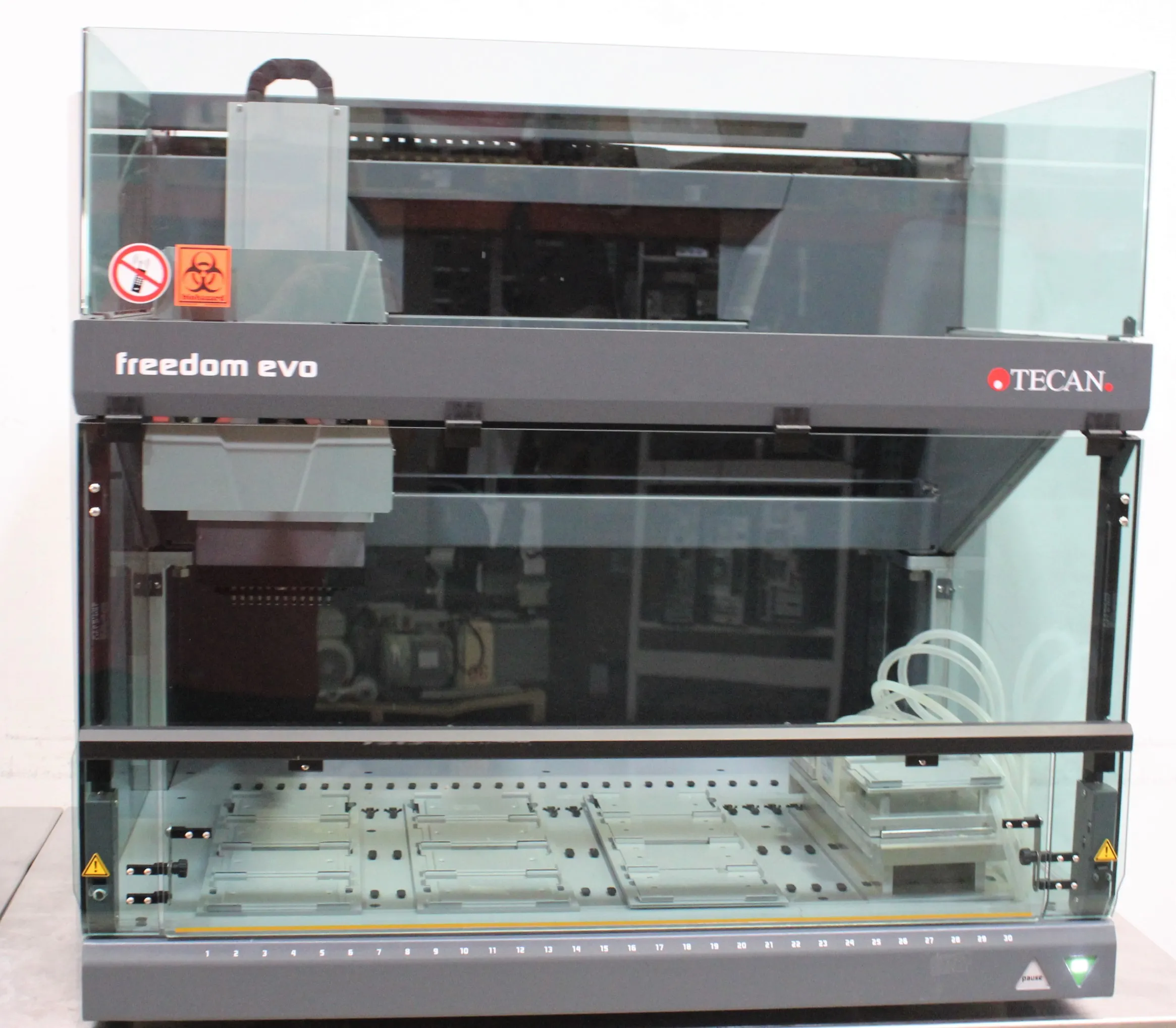 TECAN Freedom Evo 100 Automated Liquid Handler