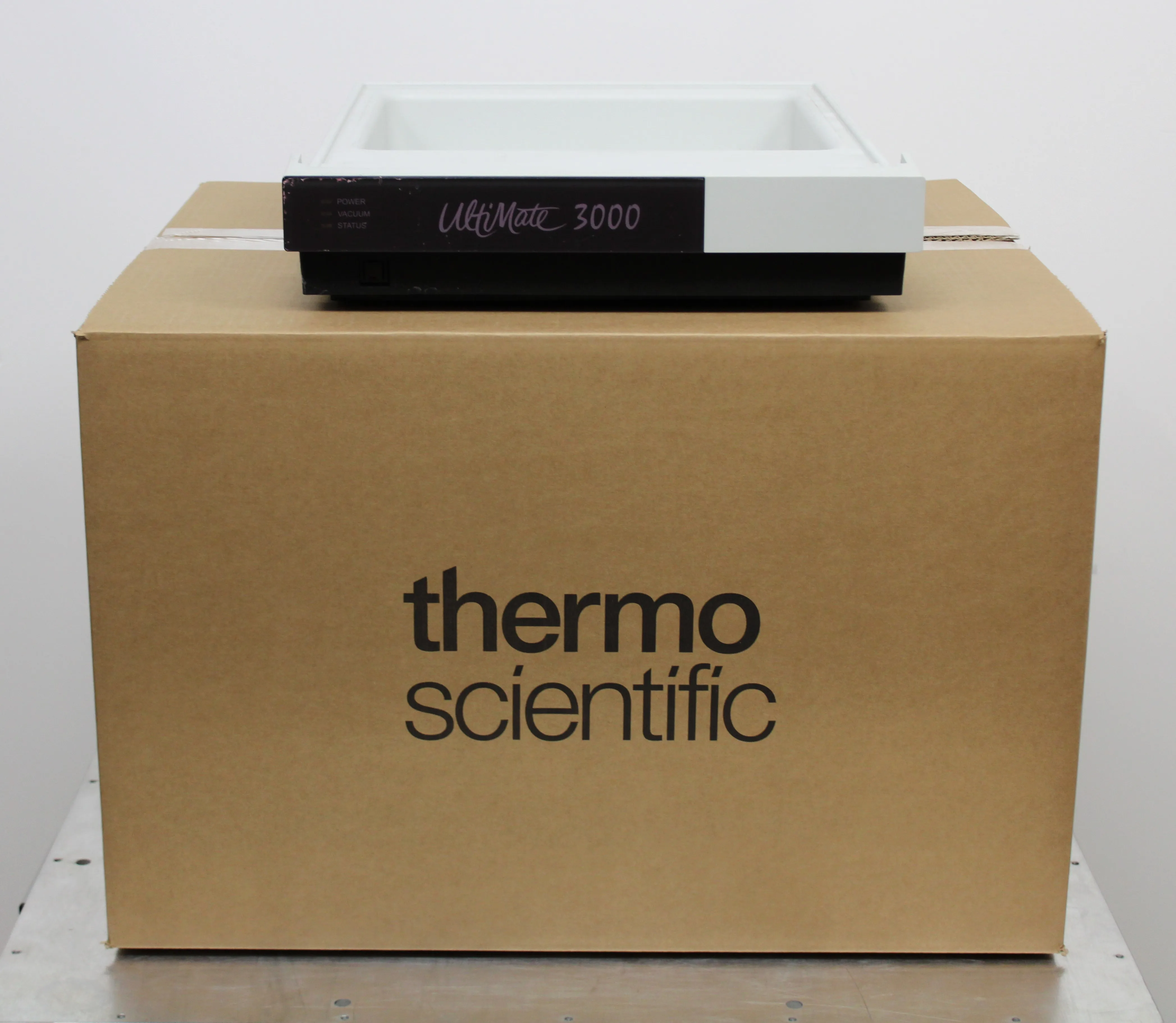 Thermo Scientific SRD-3600 Solvent Degasser