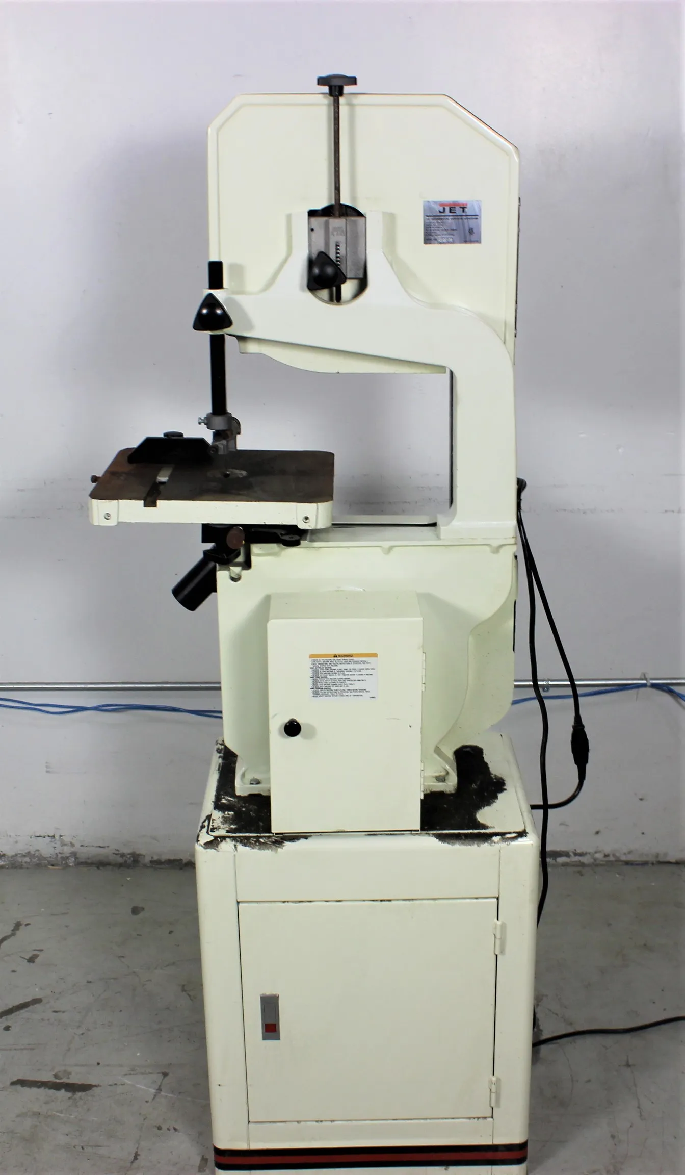 JET Wood/Metal Vertical Bandsaw J-8201K