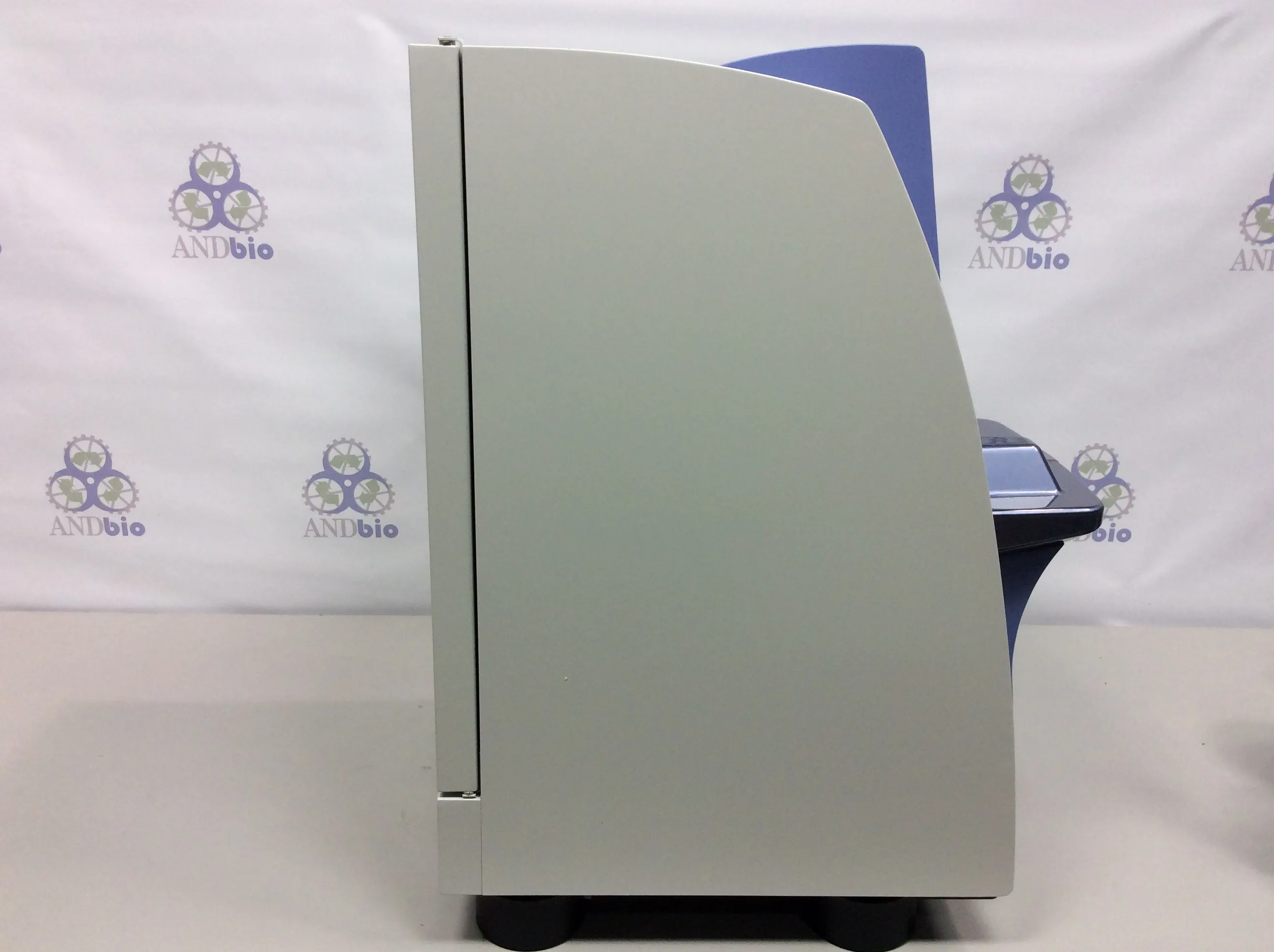 Quantum Dot Mosaic Gene Expression System, Mosaic Scanner Q1000-16