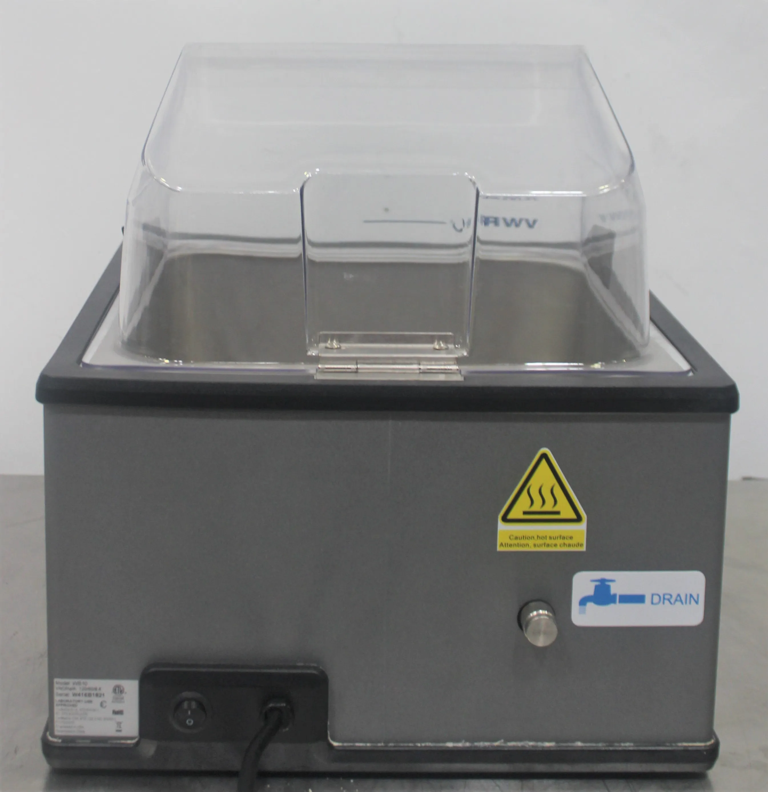 VWR WB10 Digital Lab Water Bath with Stainless Steel Reservoir - Used