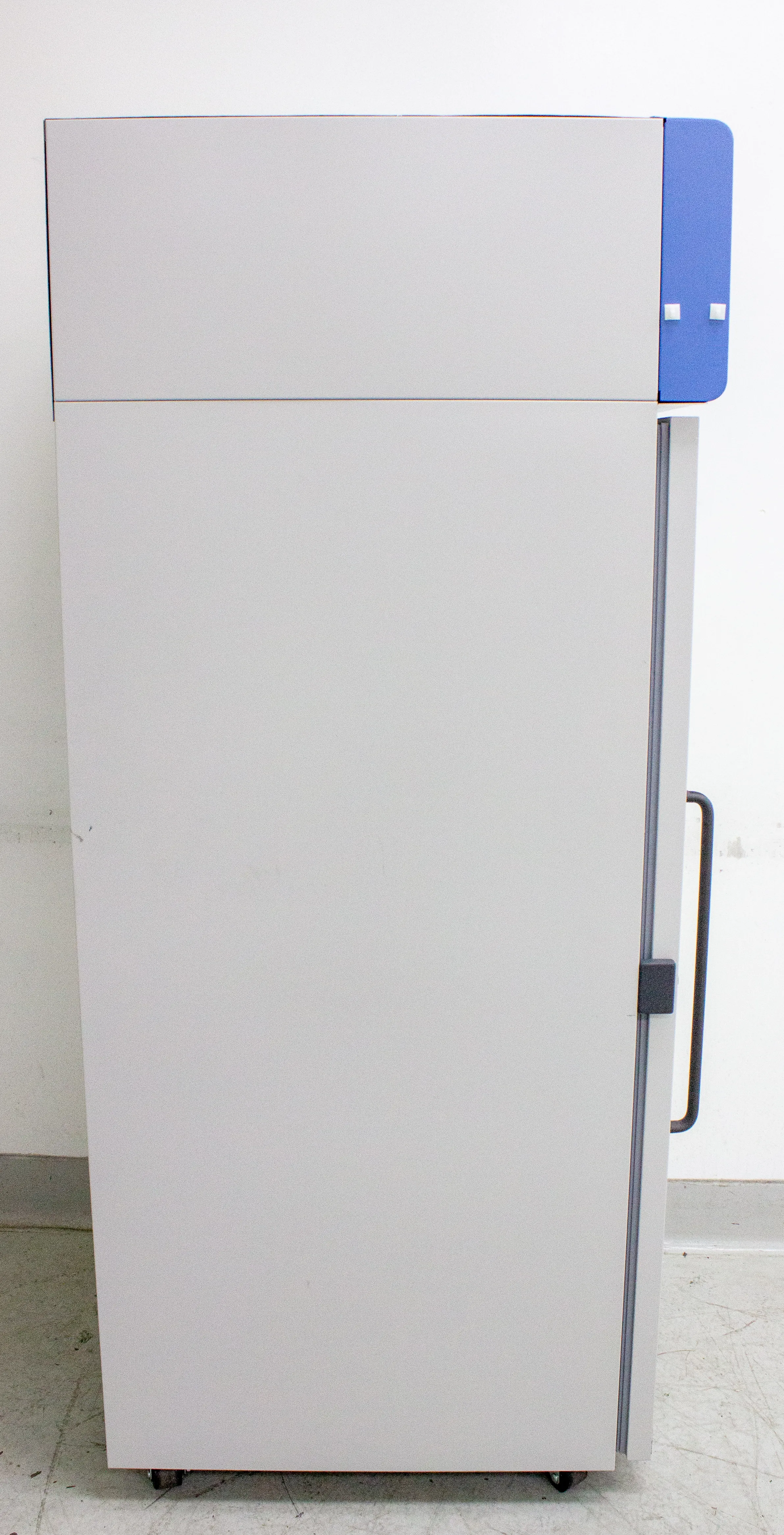 Thermo Scientific Revco -20C Lab Freezer 23.3 Cu. Ft., Upright UGL2320A