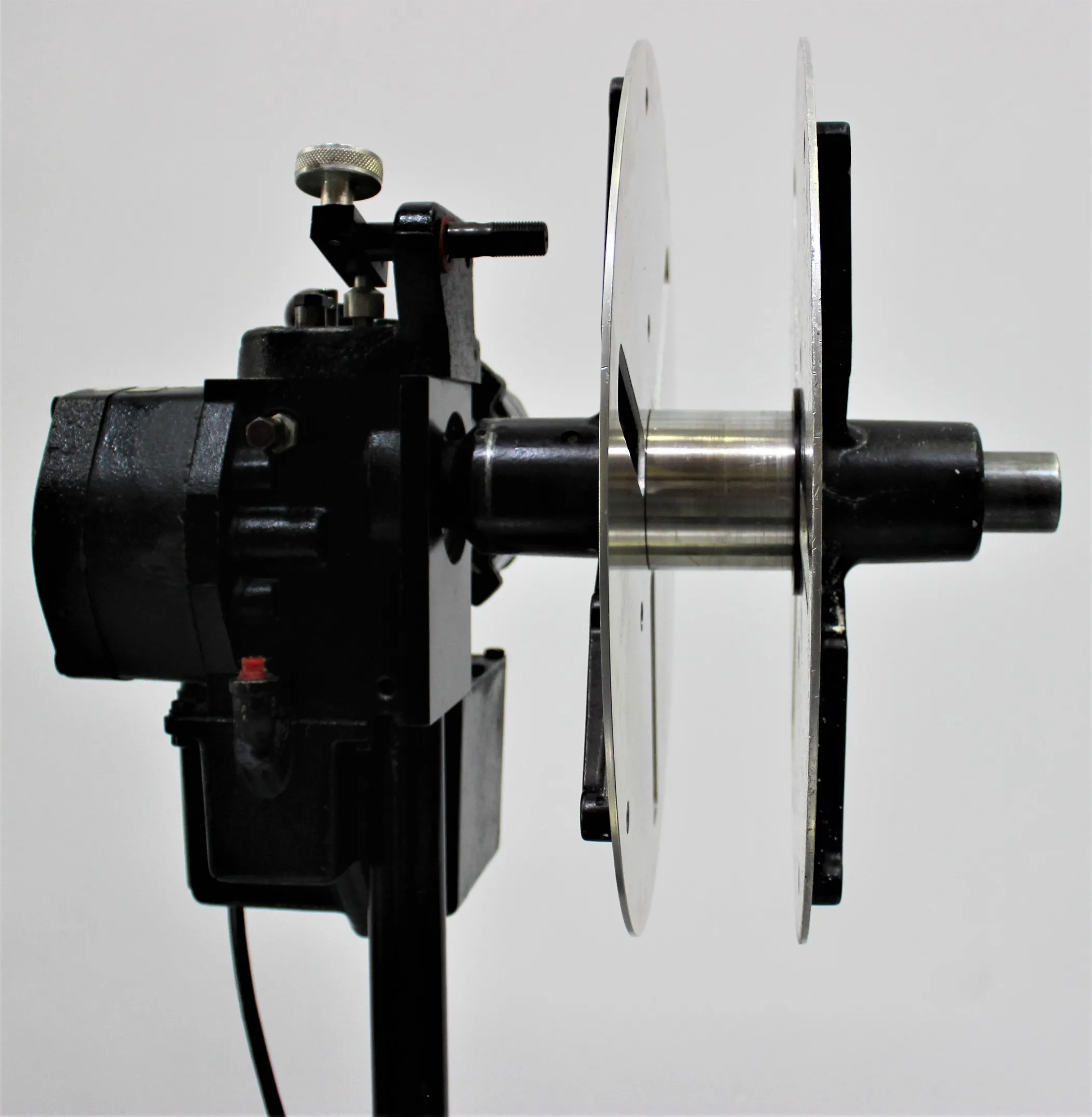 Rapid-Air Corp R3F 124DS Electric Drive-Powered Reel - Used Lab Equipment