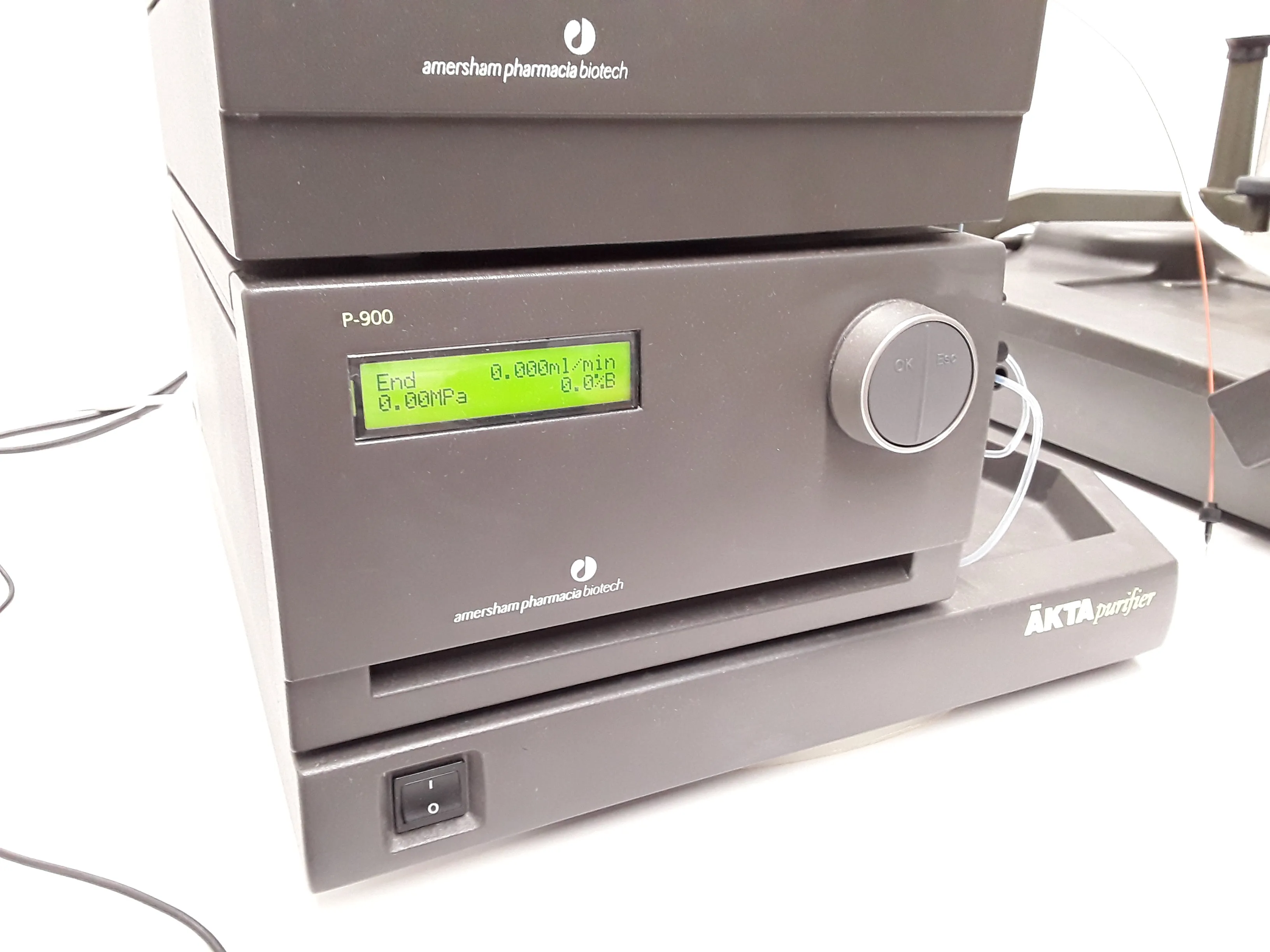 Amersham Biosciences AKTA Purifier FPLC System with P-900 / UV-900 / pH/C / Frac-950 / Computer and Software