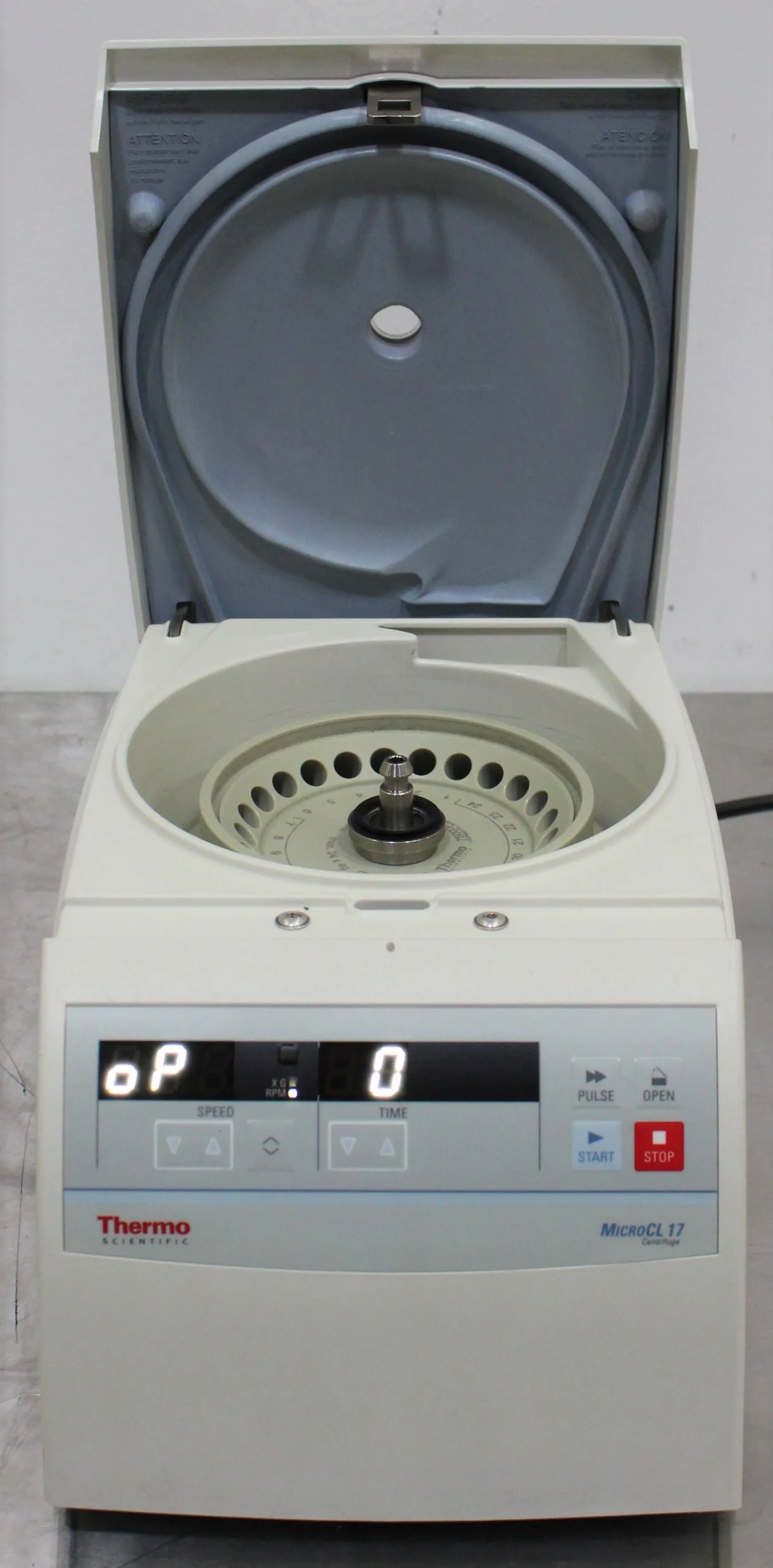 Thermo Scientific MicroCL 17 Microcentrifuge