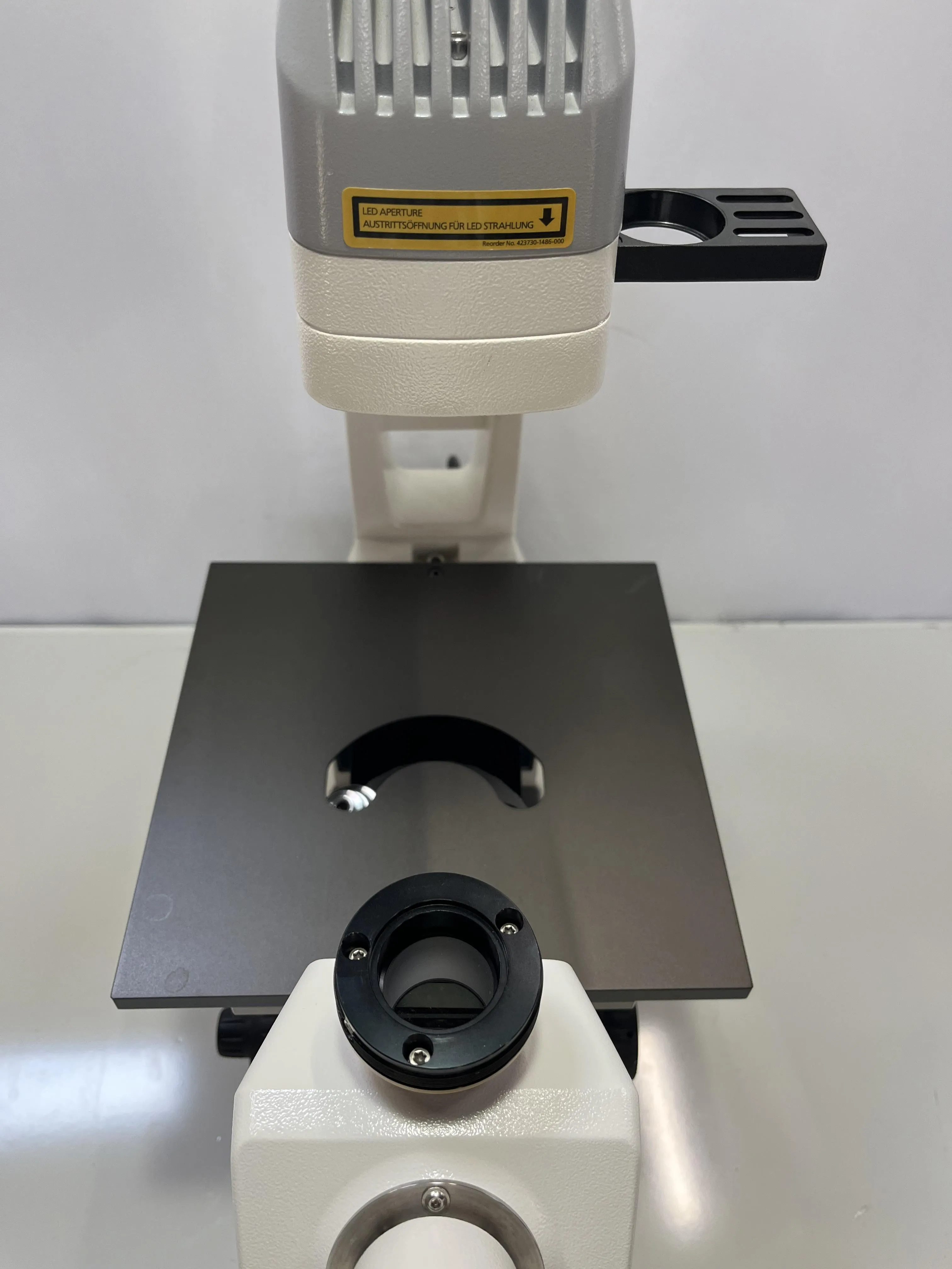 ZEISS Axio Vert.A1 Inverted Microscope with Objectives 10x, 20x, 40x